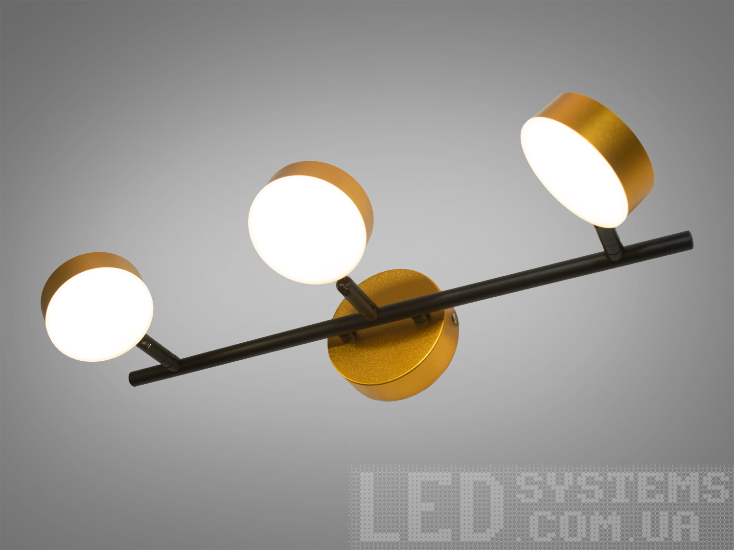 Світлодіодна підсвітка 9W у кольорі золото з 3 регульованими модулями. Зручне акцентне освітлення для дзеркал і картин, м’яке світло та металевий корпус.