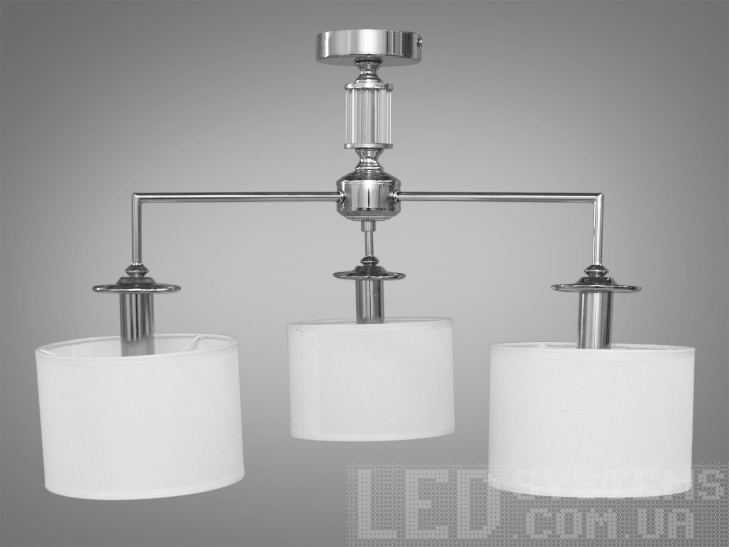 Невелика люстра в передпокій на 3 лампи з абажурами, з витонченою металевою основою та стильними кришталевими елементами. Застосовується для вітальні, залу, холу, спальні. У цій серії люстр і бра ідеально переплелися такі поняття, як солідність, строгість і простота.
Люстри та бра цієї моделі під прості лампи розжарювання або &laquo;LED-економки&raquo; на патрон Е14 дозволять підібрати необхідну вам температуру свічення.Універсальним кріпленням на планку легко кріпляться на будь-який тип стелі (підвісний, натяжний, звичайний). Увімкнення/вимкнення відбувається з настінного вимикача.