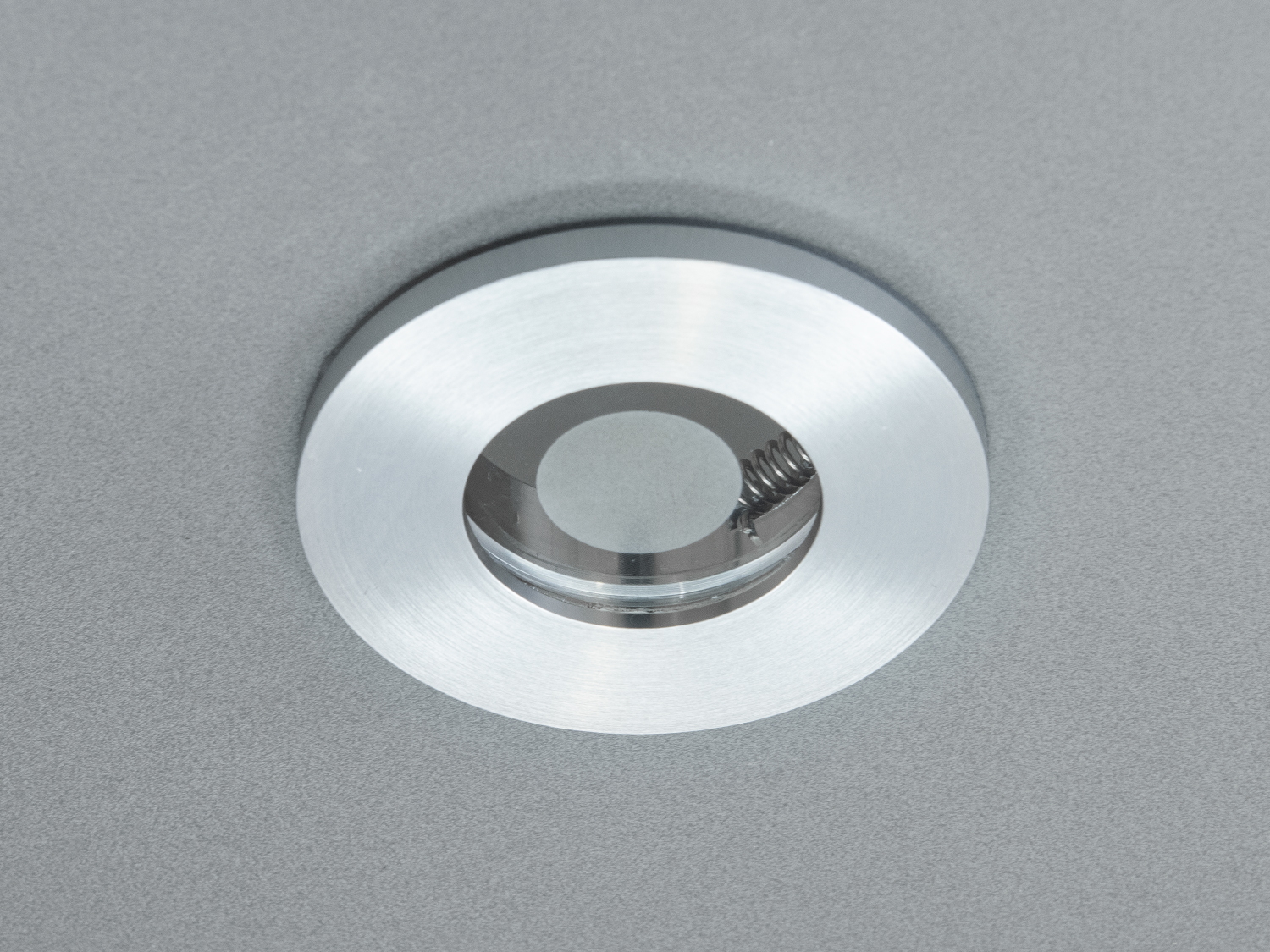 Вологозахищений точковий світильник, серія 