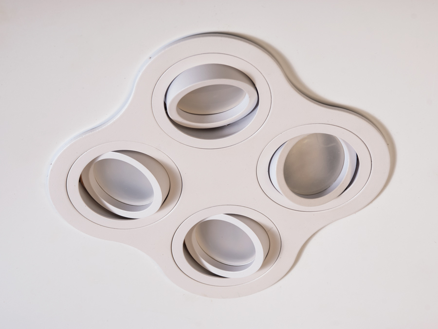 Оригінальний чотирьохточковий алюмінієвий світильник на кухню, серія 