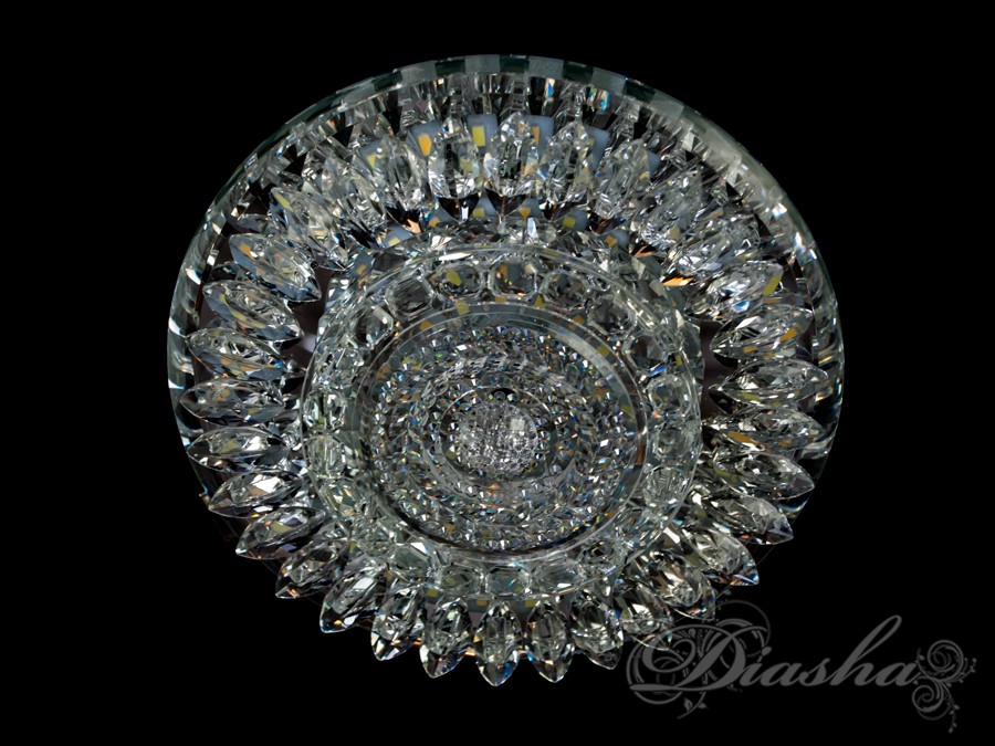 &nbsp;&nbsp;&nbsp;Точкові світильники прості та легкі в установці, тому їх монтування не займе багато часу та праці. Вони запросто можуть змінити простір приміщення. Якщо точкові світильники встановити по периметру стелі, то він буде здаватися вище, а сама кімната - набагато більше. Прийміть це як керівництво до дії. І тоді ці кришталеві точкові світильники будуть здатні забезпечити Вам комфорт саме на тому рівні, якого Ви так довго чекали. Для оптових покупців відпускається лише ящиками по 50 шт. &nbsp;&nbsp;&nbsp;Лампа і трансформатор в комплект не входять.