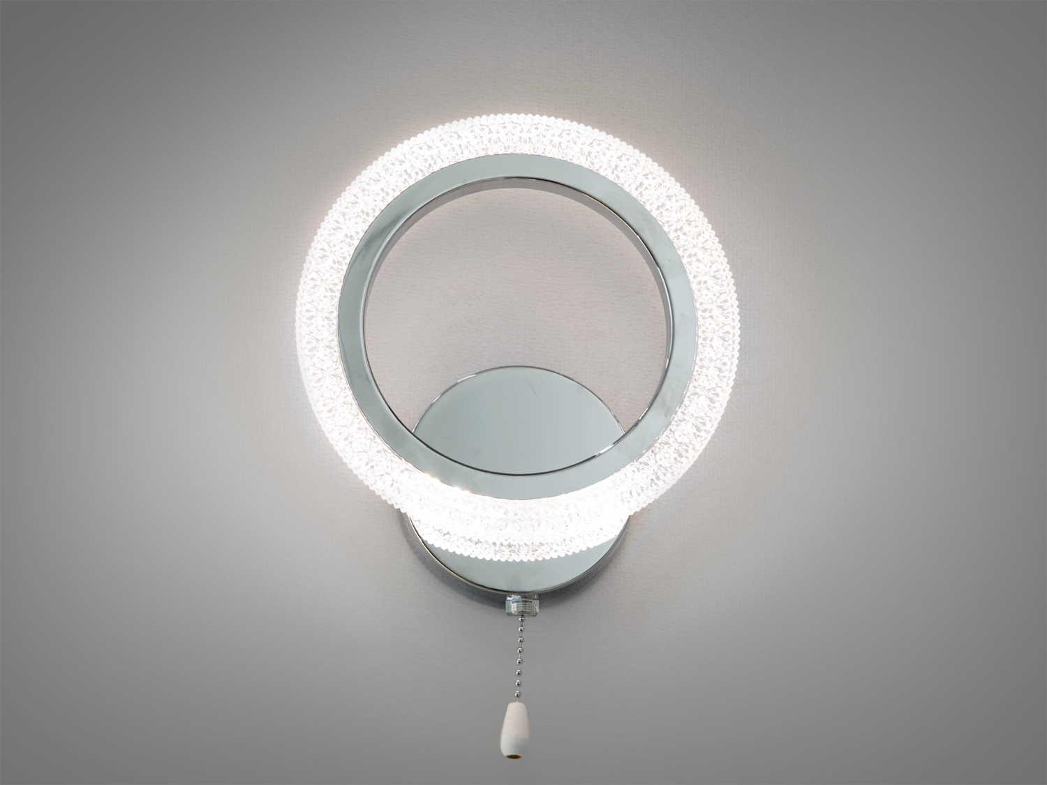 Сучасне світлодіодне бра кільце, потужністю 11Вт. Стильне Led бра – це справжнє втілення інновацій і стильної простоти, від українського виробника.