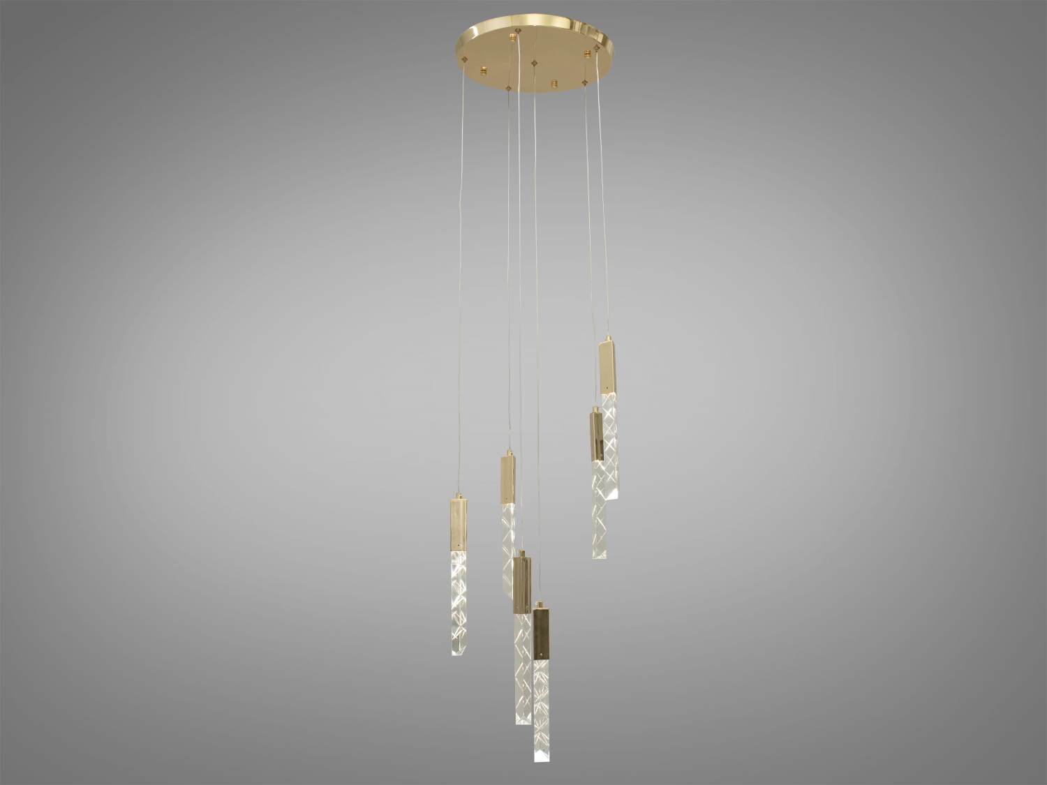 Стильна&nbsp;світлодіодна люстра&nbsp;на кухню на 6 підвісів у стильному виконанні добре виглядатиме в інтер'єрі вітальні або зали, ресторану або сходового холу.
Яскраве світло повинне бути тільки там де воно дійсно потрібне, а решта має висвітлюватися легким світлом, що заповнює. Саме для створення якісного локального освітлення ми пропонуємо використовувати ці світильники.
Кріпиться до стелі будь-якого типу універсальним кріпленням на монтажну планку.
Характеристики та комплектація можуть бути змінені виробником. Колір виробу може відрізнятися через налаштування монітора.