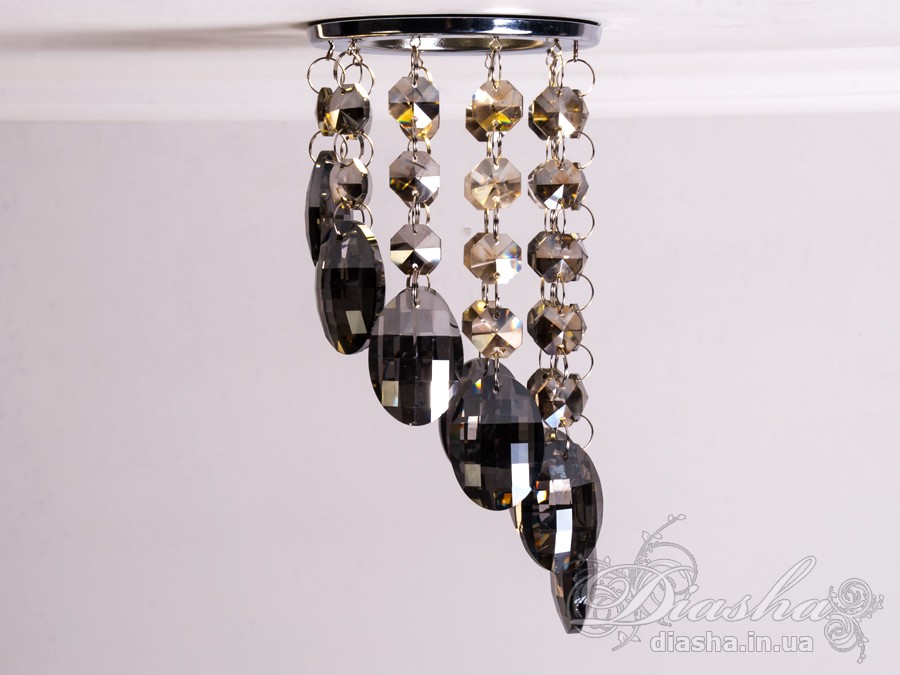 Бездоганна елегантність цього точкового світильника, поєднана з сяючим блиском високоякісного кришталю принесе Вам чимало приємних хвилин. 
Наприклад, Ви зможете доповнити інтер'єр з люстрою серії 