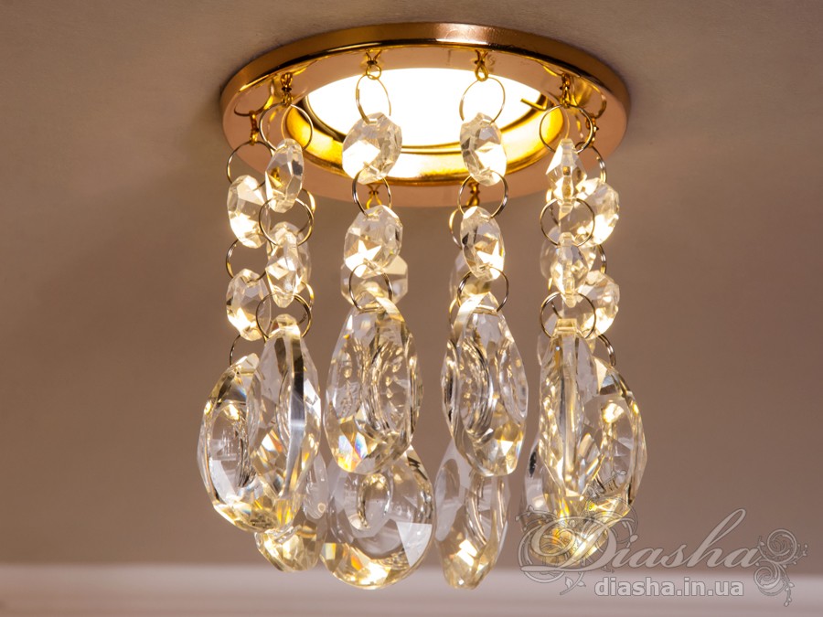 Бездоганна елегантність цього точкового світильника, поєднана з сяючим блиском високоякісного кришталю принесе Вам чимало приємних хвилин. 
Наприклад, Ви зможете доповнити інтер'єр з люстрою серії 