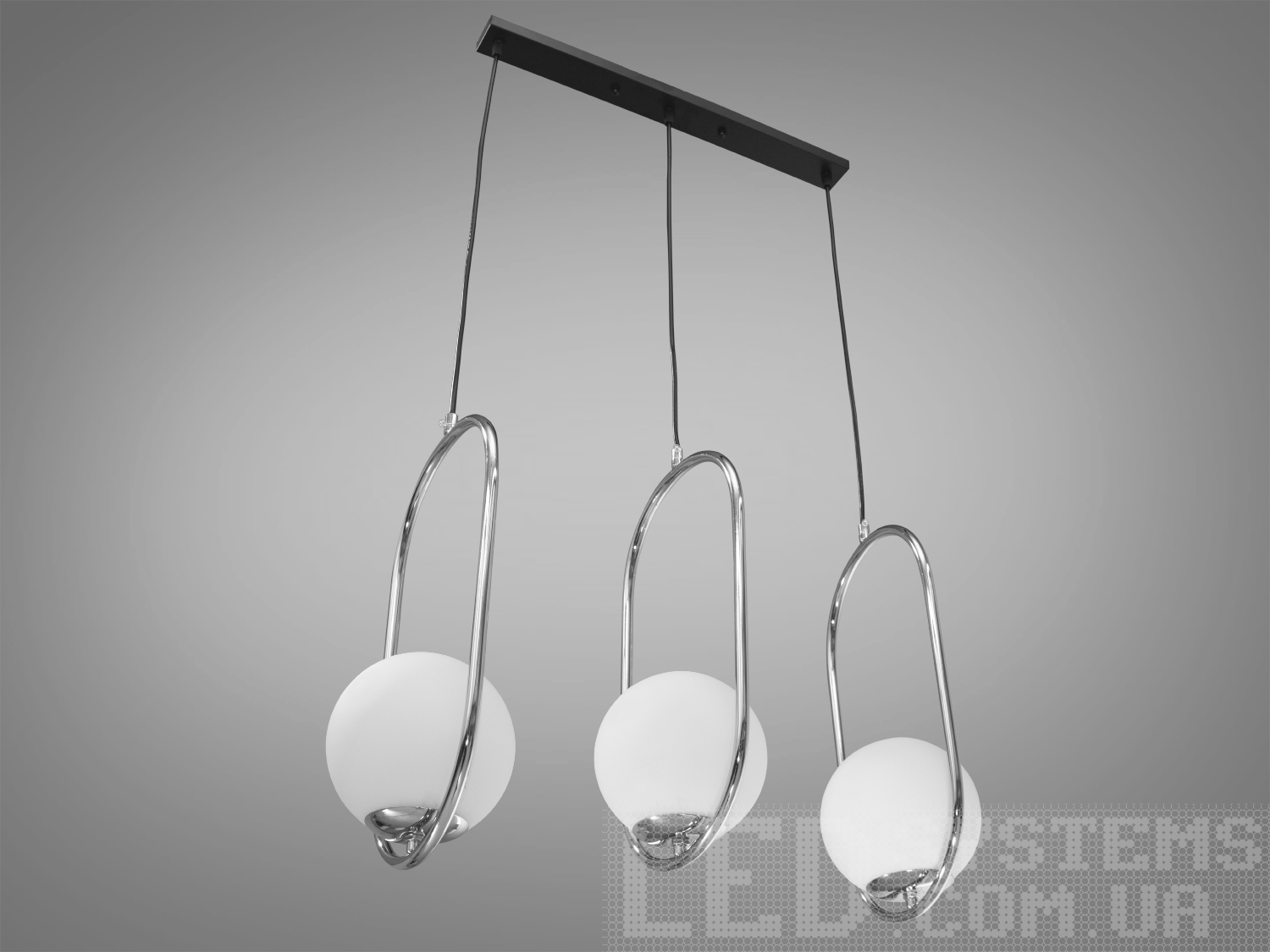 Стильний світильник-підвіс на кухню в стилі Loft відмінно підходить для освітлення столів, барних стійки, робочої поверхні кухні-студії і т.д. Люстри в стилі &laquo;лофт&raquo; ідеально впишуться в сучасні будинки, квартири, кафе, арт-простір, коворкінги, квеструми.
За рахунок регулювання шнура можна вибрати оптимальну висоту світильника. Люстра-підвіс під звичайні лампочки розжарювання, економки або світлодіодні лампи з цоколем Е27. Стельове кріплення на планку універсальне та підходить для навісних, натяжних та звичайних стель.
Лампа до комплекту не входить.