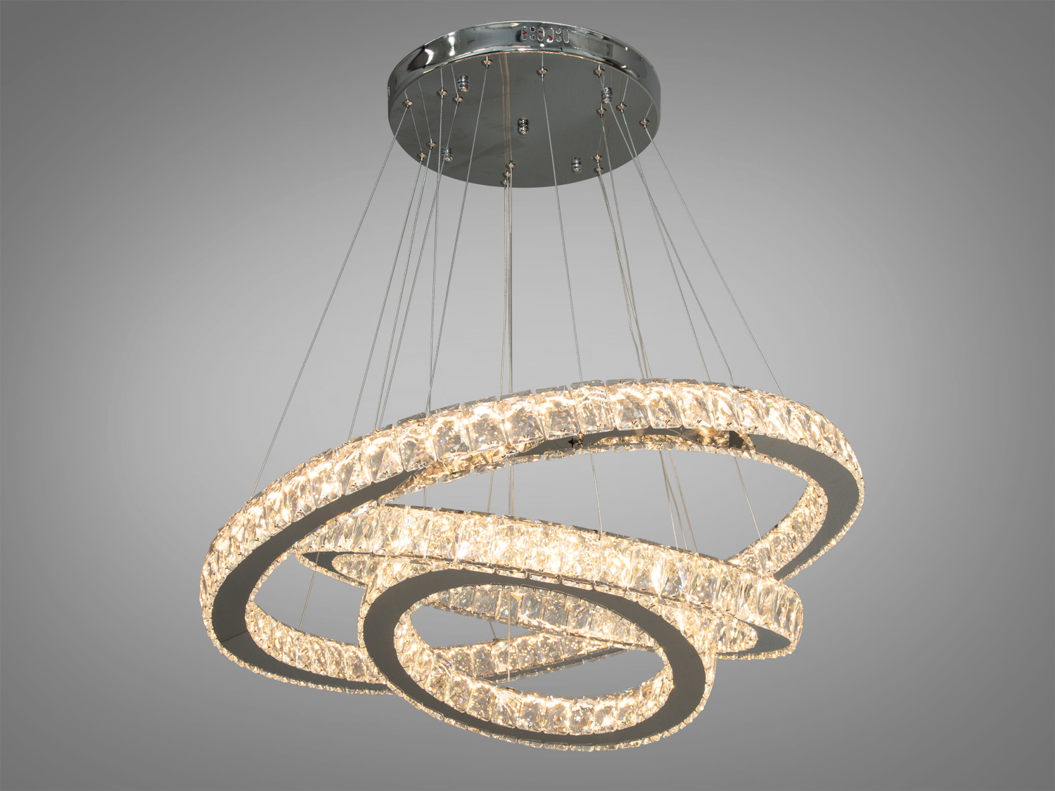 Перлина колекції 2024, кришталева світлодіодна люстра кільця, 105 Вт. Люстра підійде як для великих, так і для більш інтимних просторів, де потрібно створити особливу атмосферу.