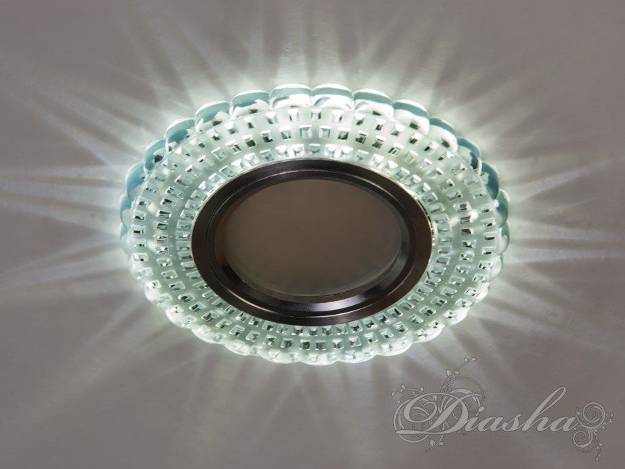 Врізний кришталевий точковий світильник із LED підсвічуванням від ТМ «Діаша» — ідеальне рішення для стильного освітлення.