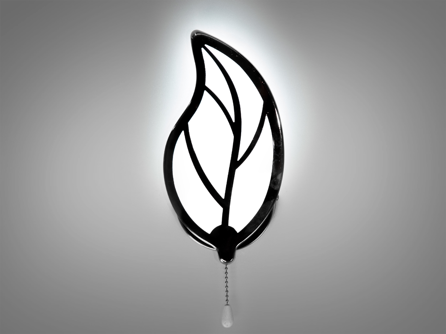 Сучасний LED світильник-бра у спальню використовується для читання та освітлення. Застосовується для спальні, зали, вітальні, коридору.
За допомогою вимикача можна змінювати колірну температуру світильника: теплий 3200&deg;К, нейтральний 4100&deg;К, холодний 6000&deg;К. Колірна температура перемикається простим вимкненням-включенням світильника, як з настінного вимикача, так і шнурком на самому бра.
Завдяки сучасним світлодіодним технологіям, бра економічно споживає енергію, знижуючи витрати на електроенергію та впливаючи на екологічну стійкість домогосподарства.
Кріпиться до стіни будь-якого типу універсальним кріпленням на монтажну планку.