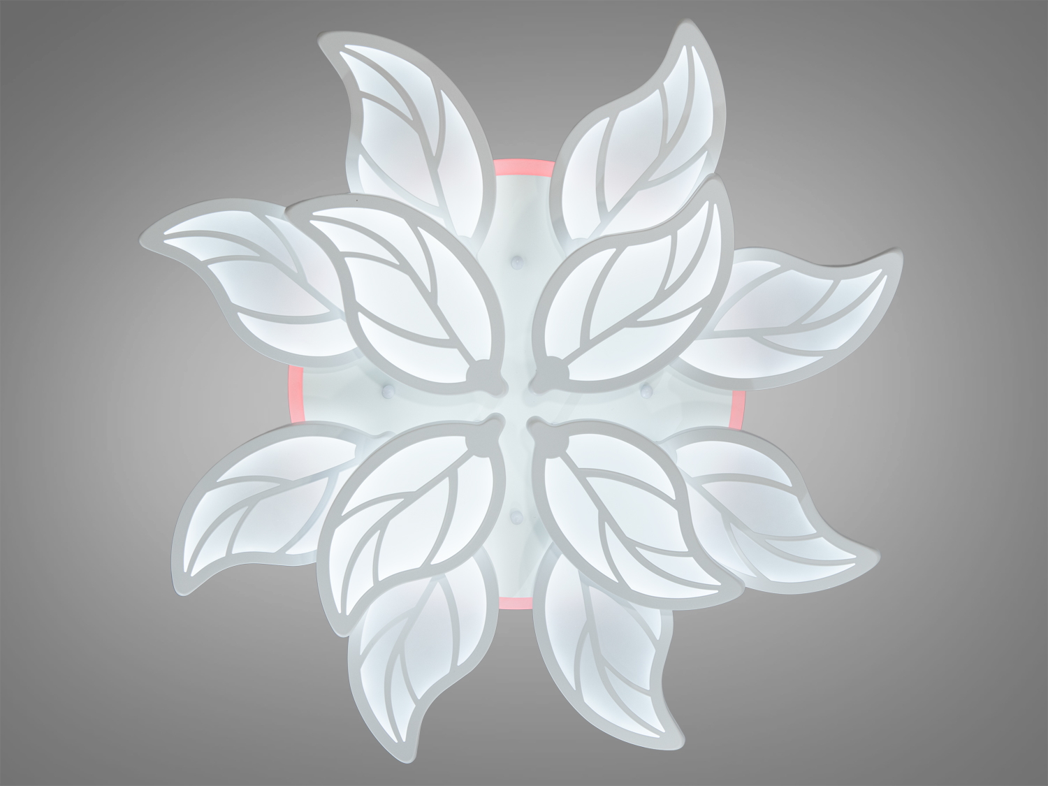 Світлодіодна люстра для залу з пультом, з LED підсвічуванням, з димером підходить на площу приміщення приблизно 26кв.м.
Світлодіодна люстра має кілька режимів: холодний 6000К, нейтральний 4100К, теплий 3200К, кольорове підсвічування, суміщений режим &ndash; будь-яке основне світло плюс будь-який колір світлодіодного підсвічування. Регулювання яскравості люстри від 5 до 100% відбувається за допомогою пульта дистанційного керування, що входить до комплекту.
Переваги акрилових розсіювачів знаходять своє відображення у міцності, довговічності та легкості конструкції люстри. Вона відрізняється низьким енергоспоживанням, що робить її економічно вигідною, а також малою висотою від стелі, ідеальною для просторів з обмеженою висотою стелі.
Люстра світить яскраво, але не сліпить за рахунок матеріалу &ndash; акрилу, до того ж цей матеріал дуже міцний &ndash; його важко зашкодити. Застосовується для зали, вітальні, кухні, спальні, їдальні, дитячої, тому що відсутні елементи, що б'ються.
Універсальне кріплення на монтажну планку підходить для стель будь-якого типу.