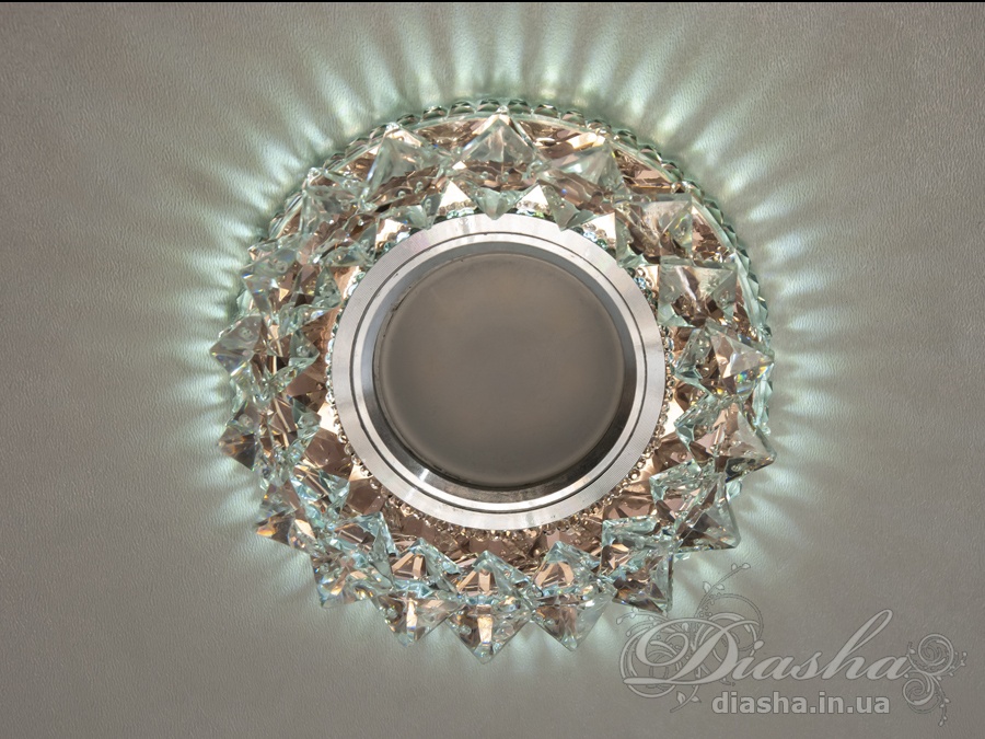 Кришталевий точковий світильник Diasha 8105T з LED підсвічуванням, що створює ефект сяйва. Ідеальний для сучасних інтер′єрів.