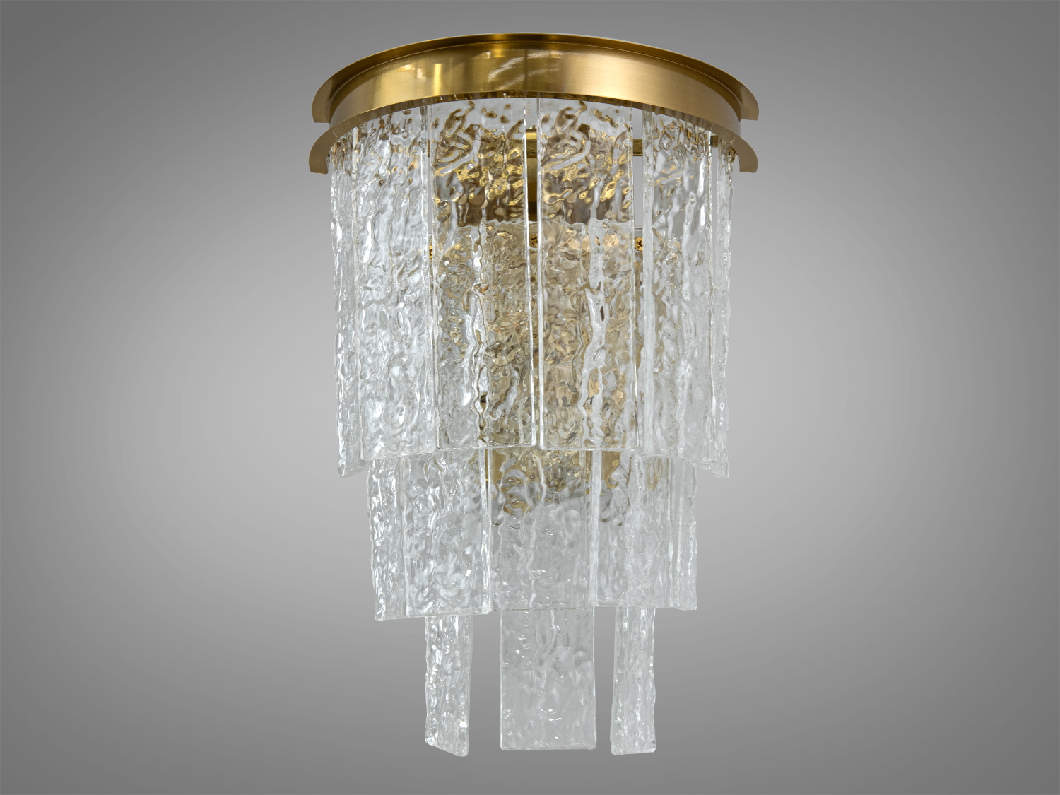 Настінне класичне бра із кришталю у спальню призначене для стильного сучасного чи класичного інтер'єру. Враховуючи потреби сучасного освітлення, світильник розрахований на дві лампи Е14. Бра освітлює простір м'яким, але водночас яскравим світлом, що ідеально підходить для створення затишної атмосфери в кімнаті. Така універсальність дозволяє використовувати його як у маленьких кімнатах, так і просторих зонах.
З основою бронзового кольору, що сяє під кожним кутом, світильник стає справжньою окрасою будь-якого інтер'єру.
Кріпиться до будь-якого типу стінних поверхонь універсальним кріпленням на планку.
Лампи до комплекту не входять.