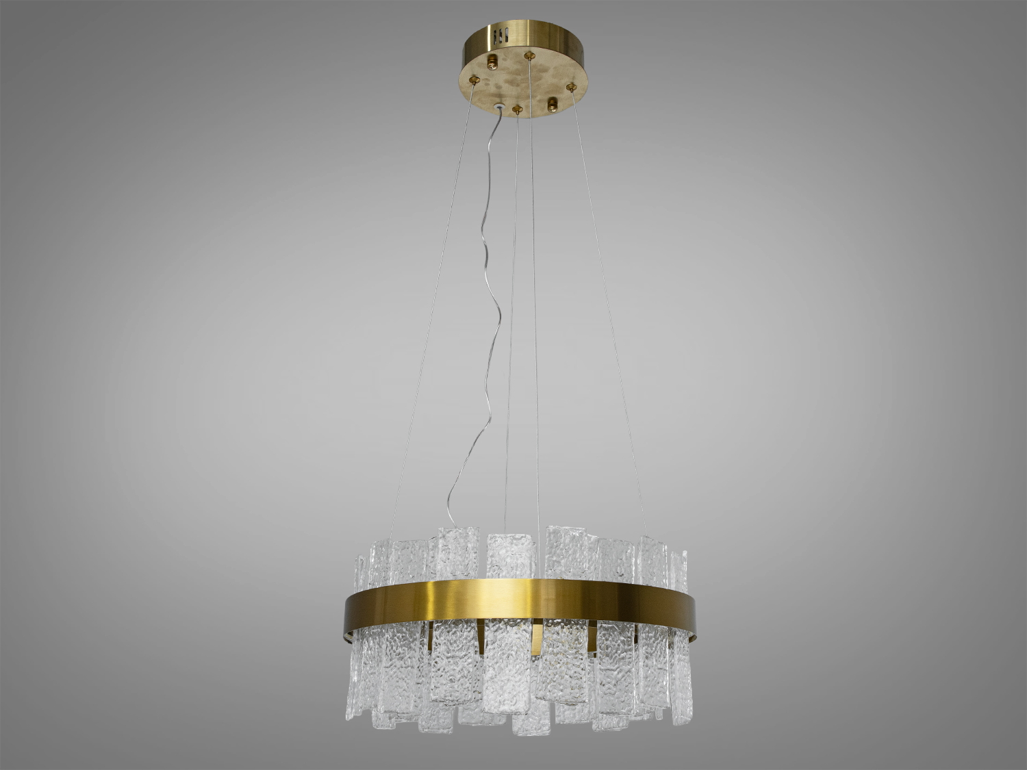 Стильна кришталева світлодіодна люстра в спальню також ідеально підійде для невеликих приміщень, і навіть для низьких стель, тому що висота регулюється, наприклад, у коридор, кухню, спальню, для залу або у вітальню.
Світлодіодна люстра має кілька режимів: холодний 6000К, нейтральний 4100К, теплий 3200К. Перемикання здійснюється з настінного вимикача почерговим включенням/вимкненням. Світлодіоди дозволяють підбирати необхідну температуру світла. Використання гнучкого світлодіодного модуля в люстрі дозволяє вивести естетичні якості на новий сучасний рівень.
Кріпиться до стелі (гіпсокартонним, навісним, натяжним) універсальним кріпленням-на планку.