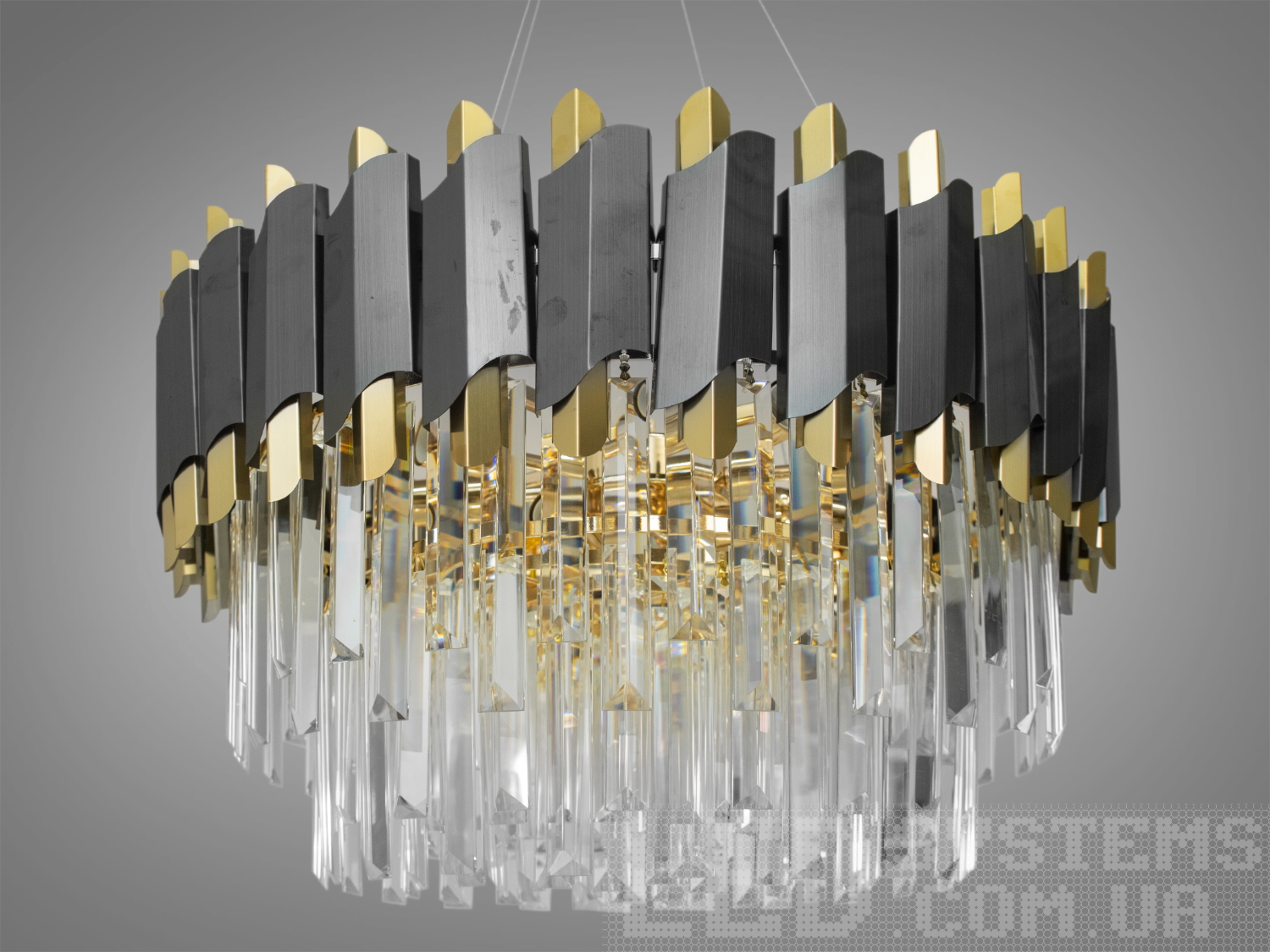 Сучасна кругла кришталева люстра в сучасному стилі добре виглядатиме в інтер'єрі зали, вітальні, спальні, їдальні, сучасних холах. Висота люстри регулюється, завдяки чому підходить для низьких стель. У класичний інтер'єр вона вносить нотки сучасності та легкої грайливості, а квартирі студії у стилі лофт дарує крапельку суворості та впорядкованості.
Стельове кріплення на планку універсальне та підходить для навісних, натяжних та звичайних стель. Люстра-підвіс під лампи розжарювання, економки або світлодіодні лампи з цоколем Е14.
Увага. Вага люстри понад 10кг.