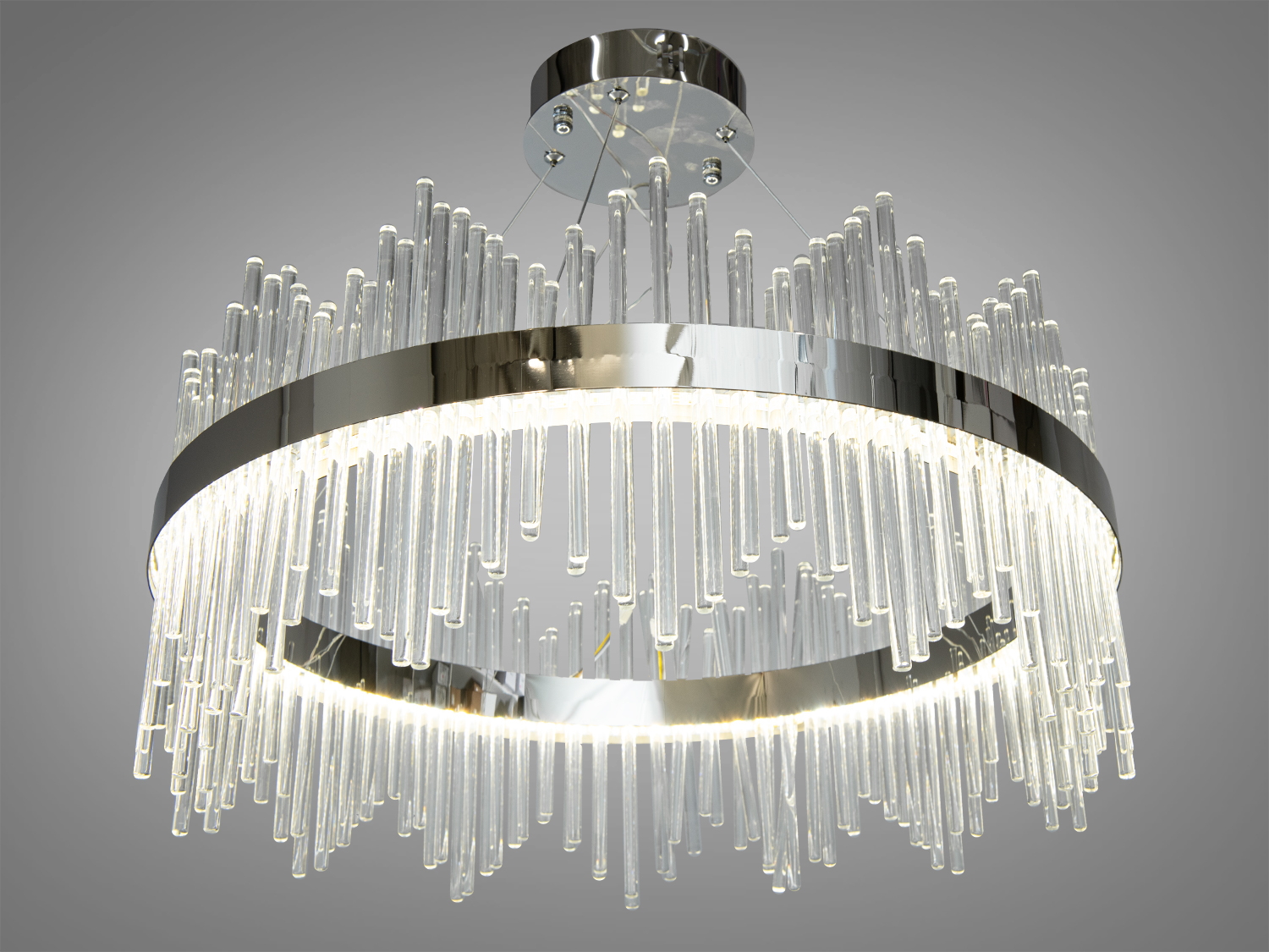 Кришталева світлодіодна люстра в кухню-студію також ідеально підійде для таких приміщень як, наприклад, коридор, кухню, спальню, для залу, вітальні. Люстра підходить навіть для низьких стель, тому що висота регулюється.
Світлодіодна люстра має кілька режимів: холодний 6000К, нейтральний 4100К, теплий 3200К. Перемикання здійснюється з настінного вимикача почерговим включенням/вимкненням. Світлодіоди дозволяють підбирати необхідну температуру світла. Використання гнучкого світлодіодного модуля в люстрі дозволяє вивести естетичні якості на новий сучасний рівень.
Кріпиться до стелі (гіпсокартонним, підвісним, натяжним) універсальним кріпленням-на планку.