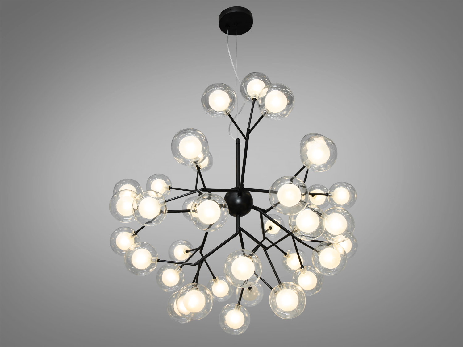 Вишукана люстра 