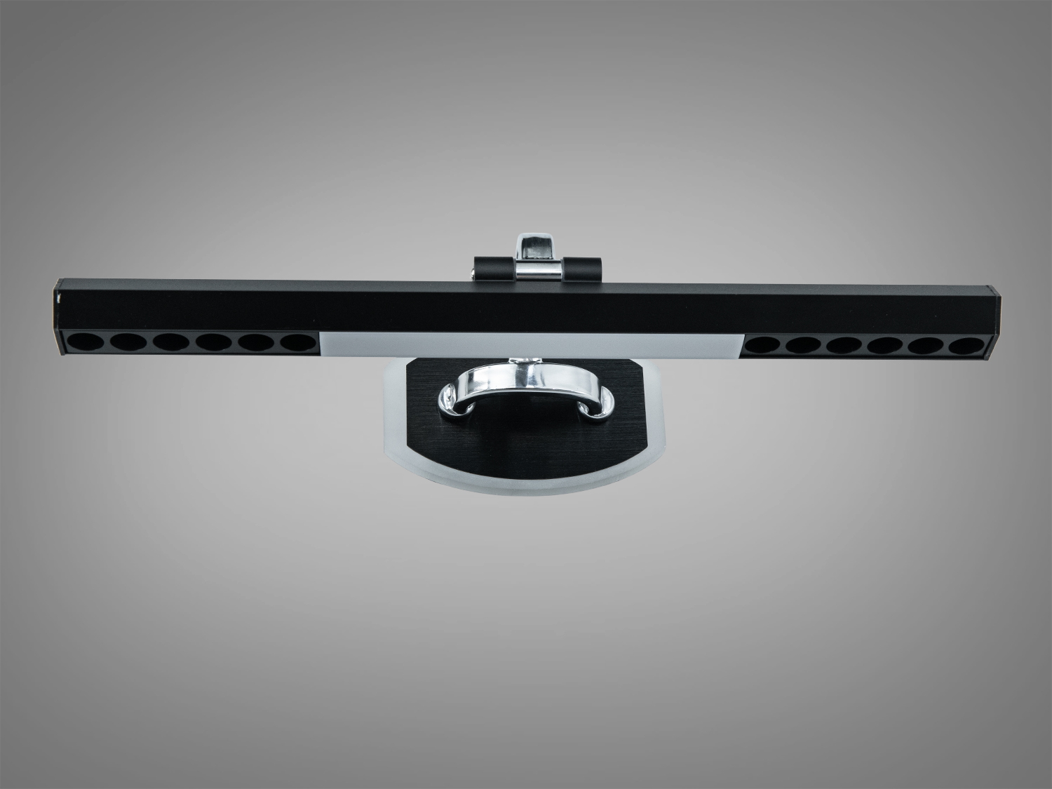 Настінний світильник Diasha LED 16W чорний з матовим покриттям забезпечує спрямоване та рівномірне підсвічування дзеркал і картин.