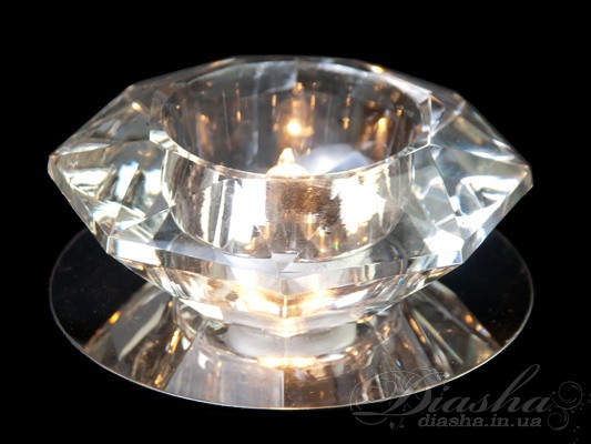 Чудовий, сліпучий, що переливається всіма своїми гранями - &nbsp;благородний кришталь. Будь-який виріб з кришталю - це ознака розкоші та багатства.
Кришталевий точковий світильник від ТМ 