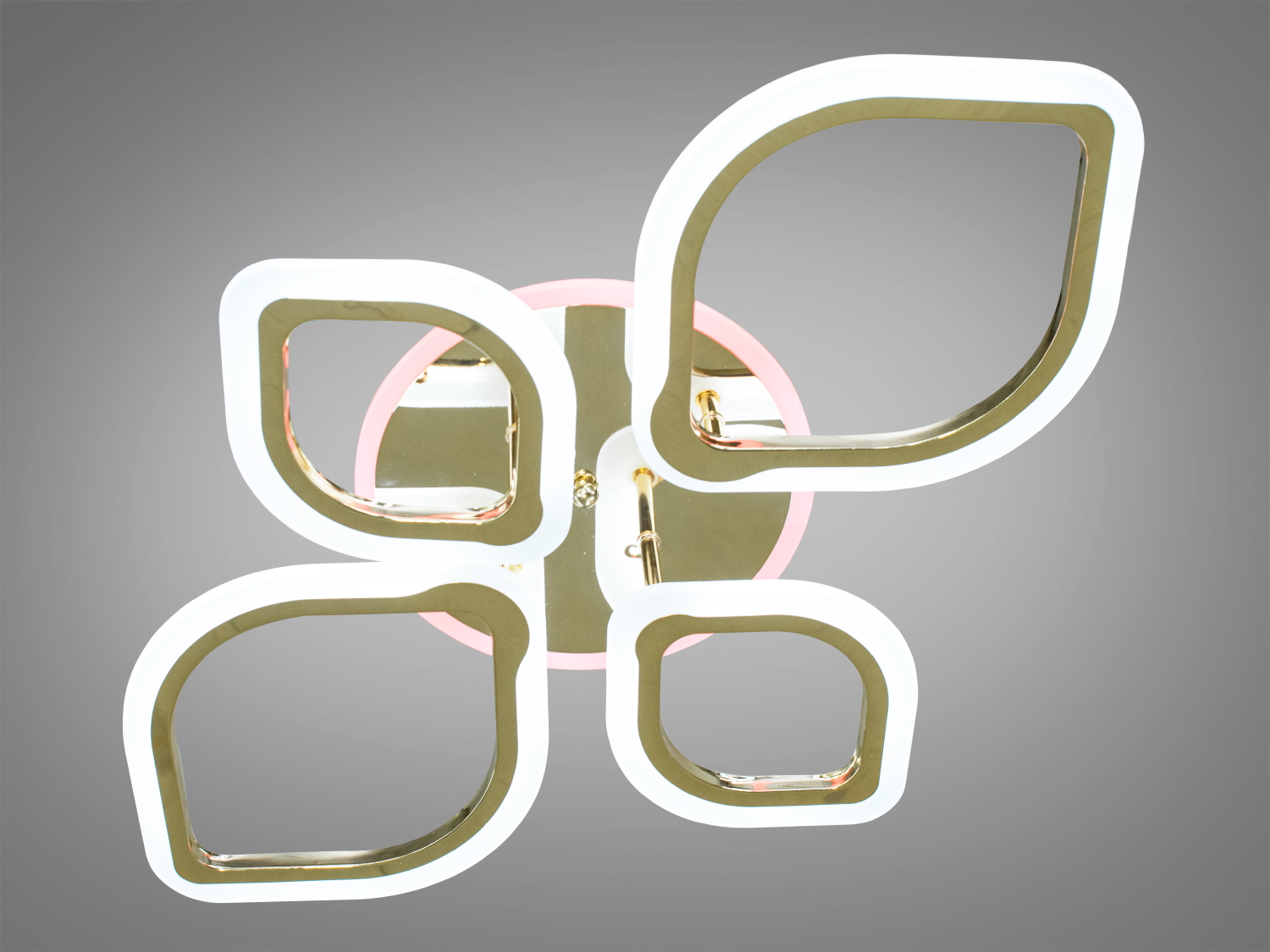 Стельова LED люстра на кухню з LED підсвічуванням, з пультом, з димером підходить на площу приміщення приблизно 9кв.м. Застосовується для зали, вітальні, кухні, спальні, їдальні, дитячої, тому що відсутні елементи, що б'ються.
Світлодіодна люстра має кілька режимів: холодний 6000К, нейтральний 4100К, теплий 3200К, кольорове підсвічування, суміщений режим &ndash; будь-яке основне світло плюс будь-який колір світлодіодного підсвічування. Регулювання яскравості люстри від 5 до 100% відбувається за допомогою пульта дистанційного керування, що входить до комплекту.
Люстра світить яскраво, але не сліпить за рахунок матеріалу &ndash; акрилу, до того ж цей матеріал дуже міцний &ndash; його важко зашкодити. Кріпиться до стелі будь-якого типу універсальним кріпленням на монтажну планку.