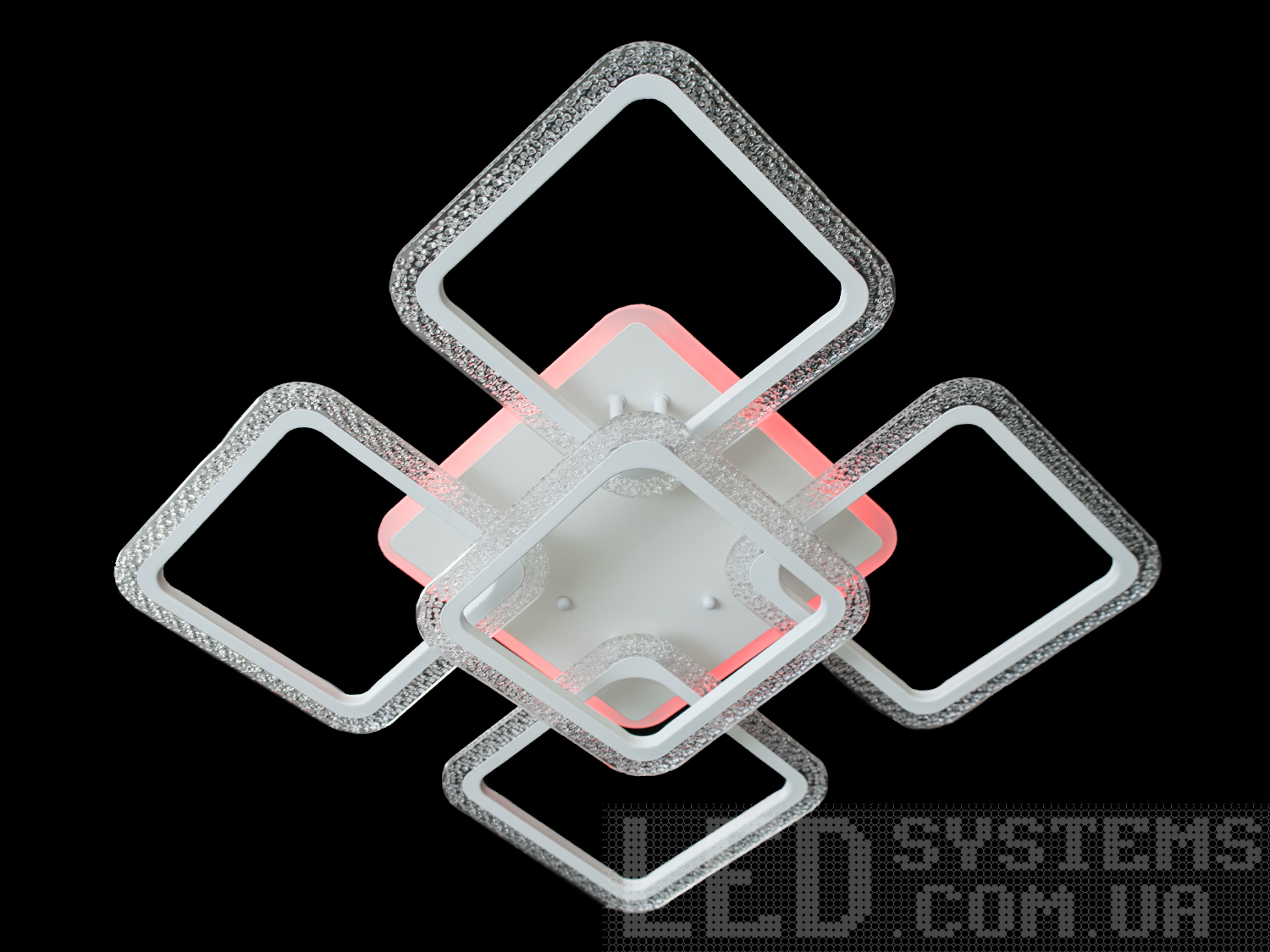 Біла світлодіодна люстра з квадратами для спальні з пультом і підсвічуванням підходить на площу приміщення 16-21 кв. м.&nbsp;Світлодіодна люстра має кілька режимів: холодний 6400К, нейтральний 4500К, теплий 2700К, LED підсвічування, суміщений режим - будь-яке основне світло плюс будь-який колір світлодіодного підсвічування.&nbsp;Люстра має електронний димер, що дозволяє регулювати яскравість люстри від 5% до 100% за допомогою пульта, що йде в комплекті з люстрою. Підходить для невисоких стель (натяжні, навісні, звичайні).&nbsp;Застосовується для вітальні, їдальні, спальні, залу також дитячої, тому що відсутні елементи, що б'ються.