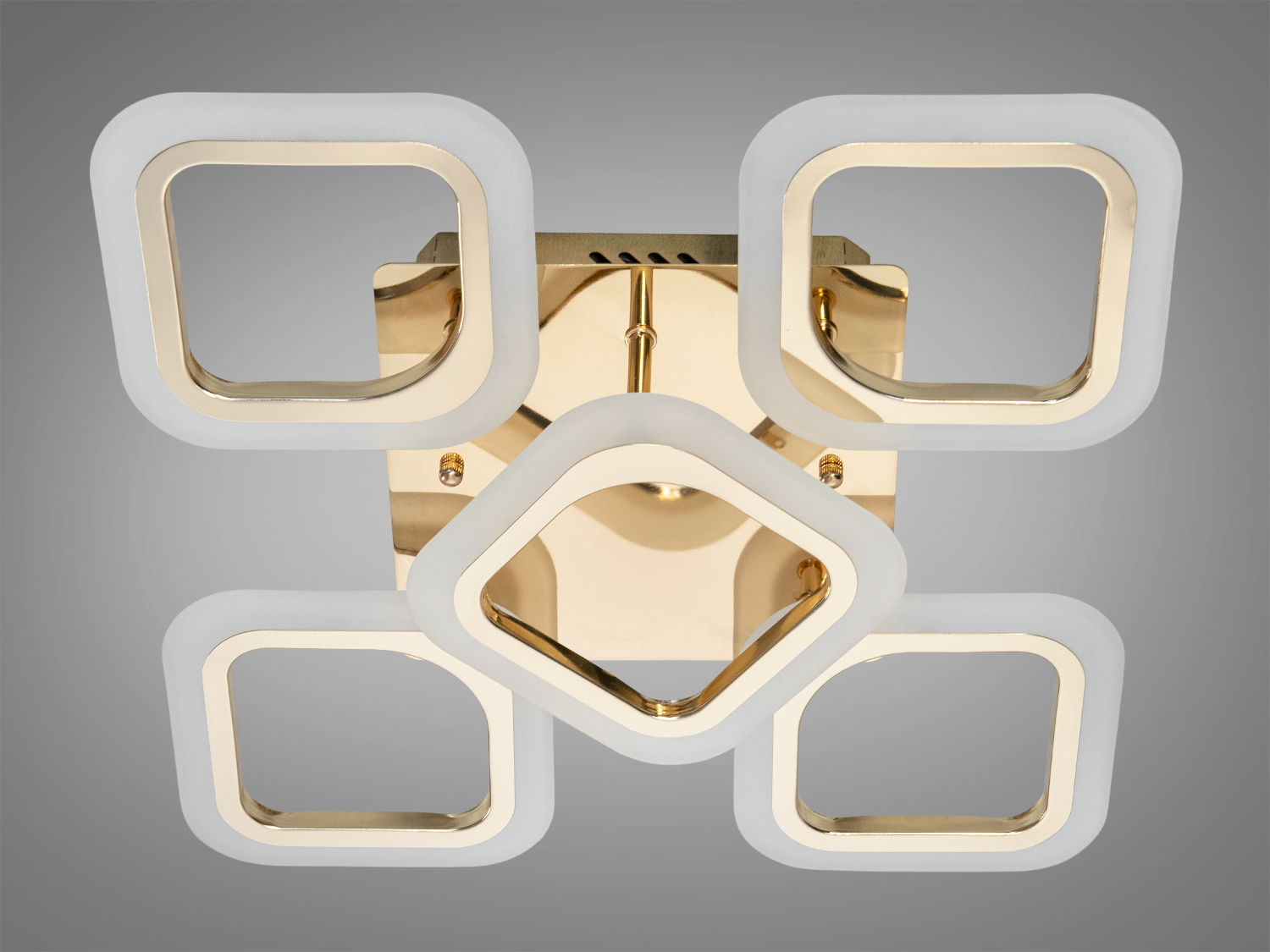 Багатофункціональна світлодіодна люстра на пульті, 50 Вт. Придбайте люстру, яка має сучасний дизайн, зручне управління та є енергоефективною, це робить її бездоганним вибором.