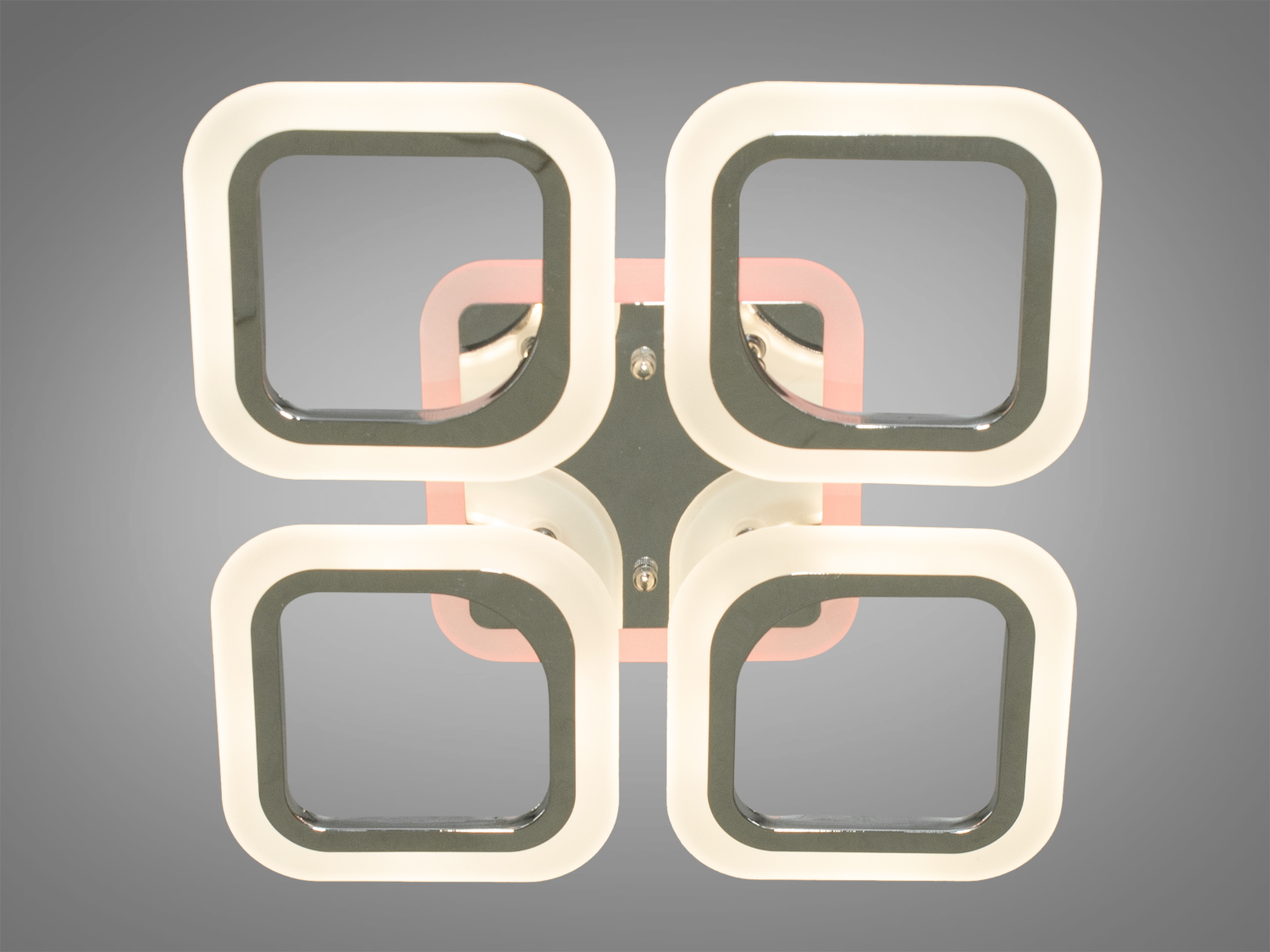 Світлодіодна невелика люстра в дитячу з підсвічуванням, з пультом, диммером підходить на площу приміщення приблизно 7кв.м. Застосовується для невеликого залу, вітальні, кухні, спальні, їдальні, дитячої, тому що відсутні елементи, що б'ються.
Світлодіодна люстра має кілька режимів: холодний 6000К, нейтральний 4100К, теплий 3200К, кольорове підсвічування, суміщений режим &ndash; будь-яке основне світло плюс будь-який колір світлодіодного підсвічування. Регулювання яскравості люстри від 5 до 100% відбувається за допомогою пульта дистанційного керування, що входить до комплекту.
Люстра світить яскраво, але не сліпить за рахунок матеріалу &ndash; акрилу, до того ж цей матеріал дуже міцний &ndash; його важко зашкодити. Кріпиться до стелі будь-якого типу універсальним кріпленням на монтажну планку.