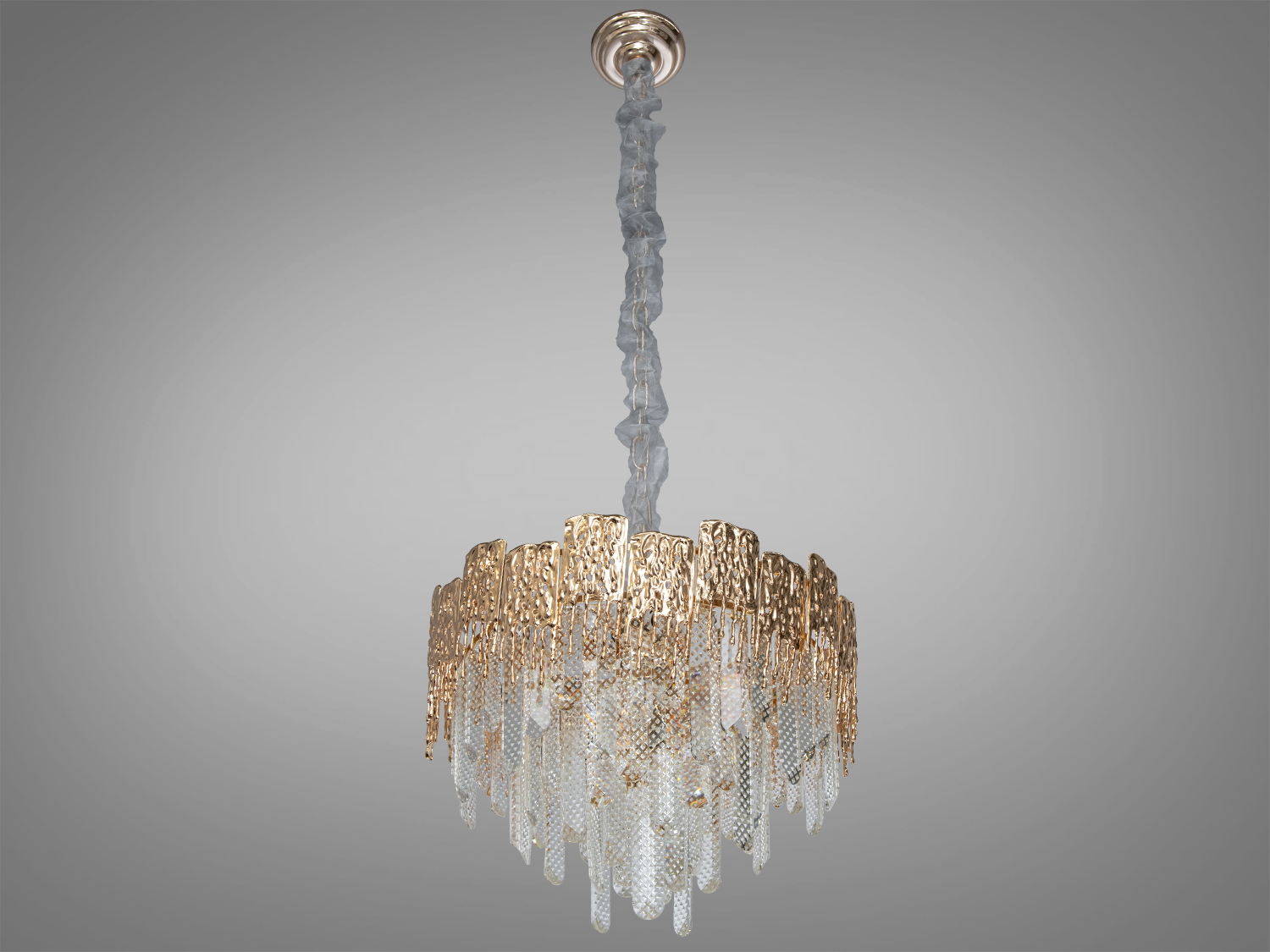 Изысканная хрустальная люстра для холла будет хорошо выглядеть в интерьере зала, гостиной, спальни, столовой. Также применяется в интерьер банкетного или концертного зала, ресторана или гостиницы.
Люстра сдержанная и элегантная, её конструкция подвешена на элегантной цепи, которая сливается с цветом потолка, создавая иллюзию плавающей в воздухе люстры. Каждый элемент этой световой композиции тщательно выбран и расположен, чтобы создать захватывающий дух эффект. Верхняя часть люстры, с ее золотистыми 