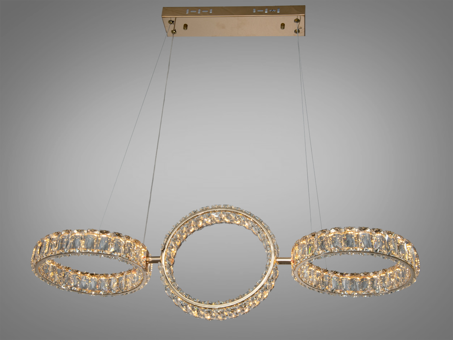 Світлодіодна люстра Diasha 3 кільця золото 68Вт з кришталевими вставками та пультом дистанційного керування для кімнат до 12 м².