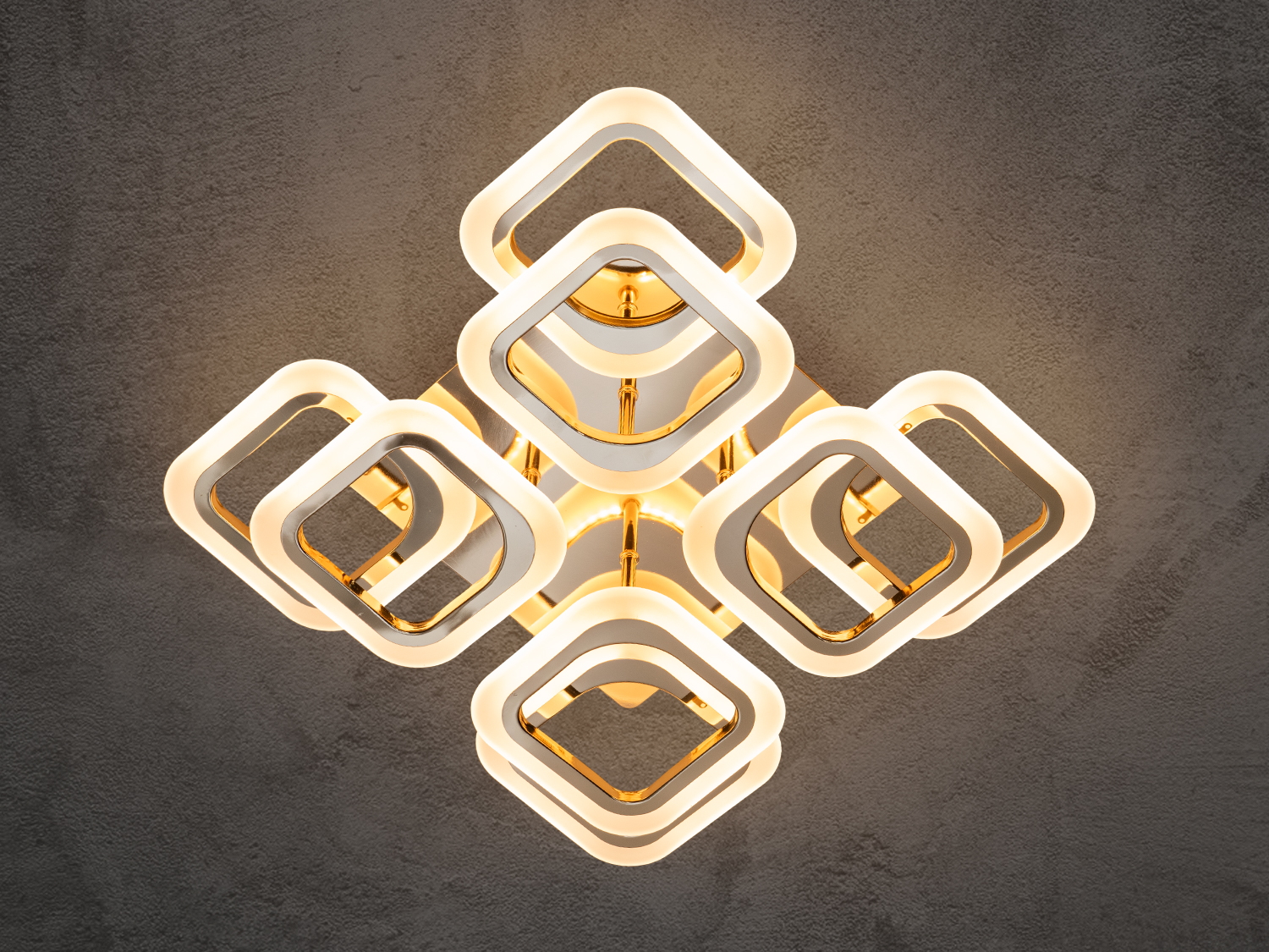 Світлодіодна люстра Diasha серії 8060 з пультом — сучасний вибір для вашого інтер′єру з потужністю 70 Вт.