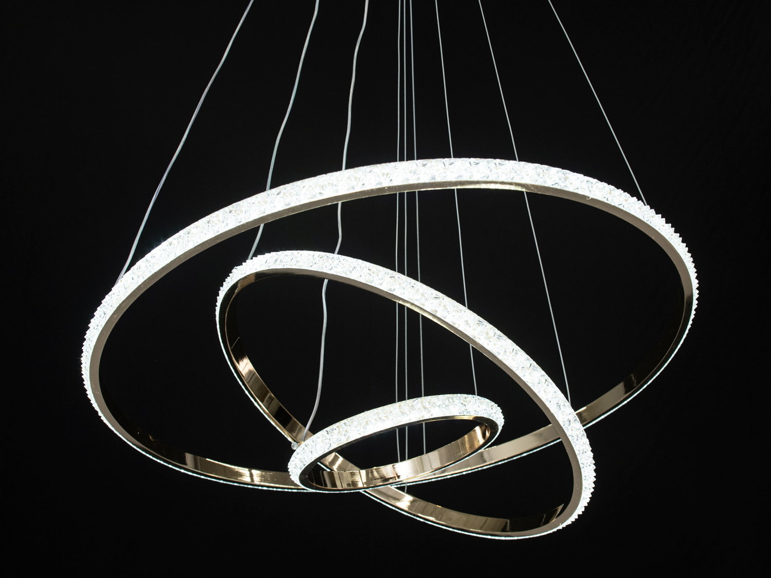 Світлодіодна люстра 