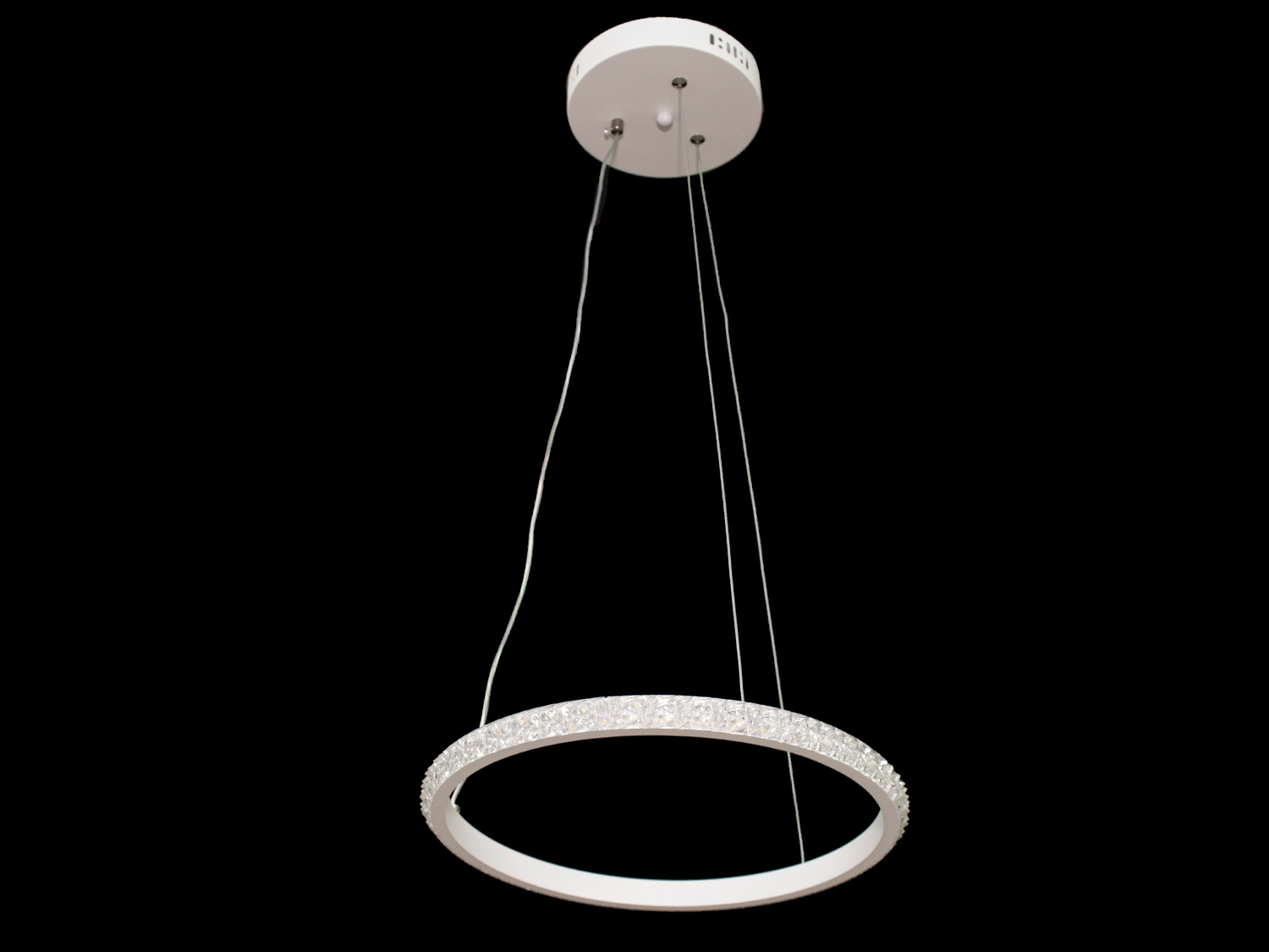 Сучасна світлодіодна люстра MD77077 з білими алюмінієвими кільцями для освітлення 2.5-3.5 кв.м. Ідеальна для коридорів і кухонь.