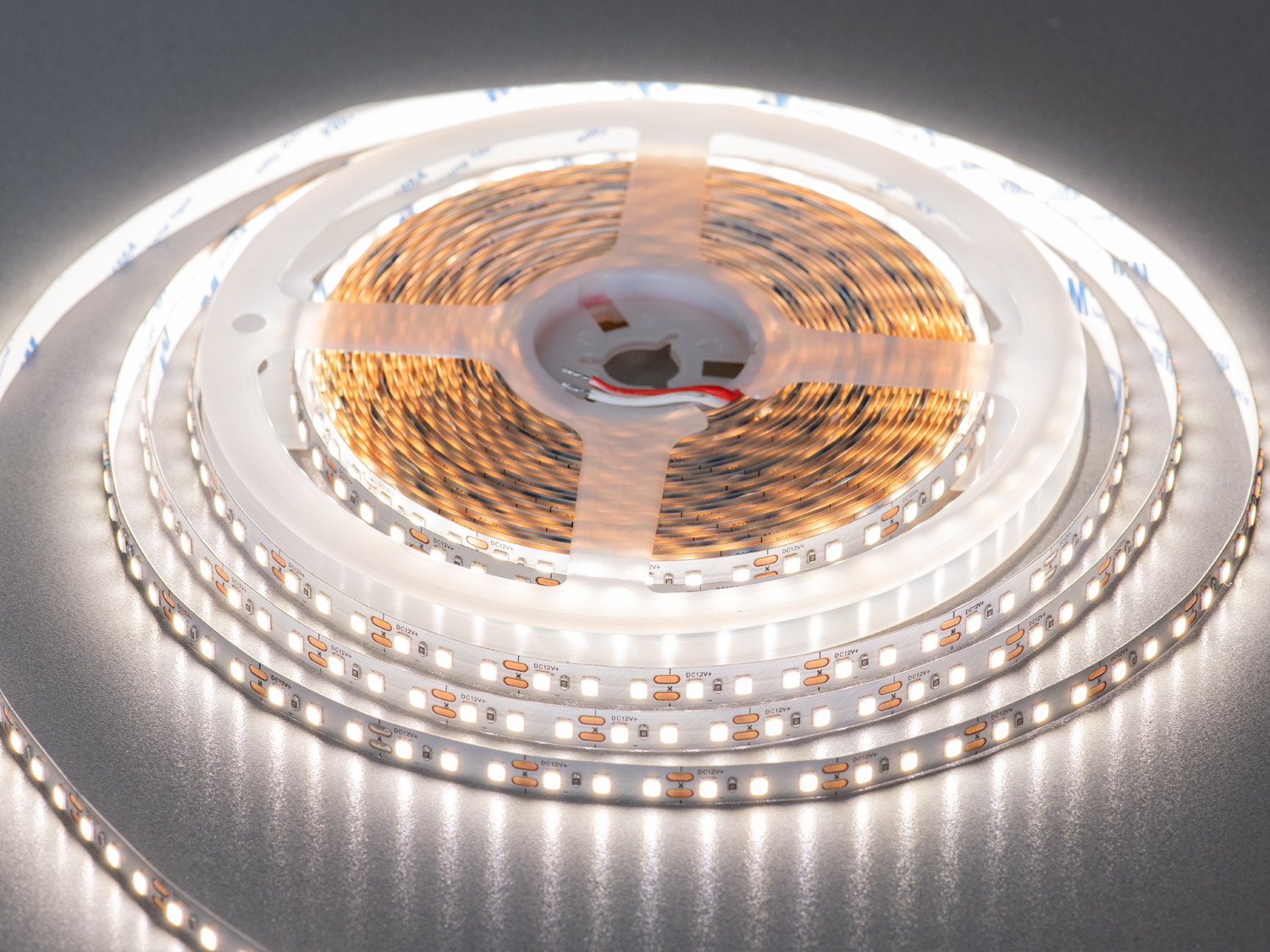 LED стрічка 12В, 120 діодів на метр, 8 мм, нейтральний. Купивши лед стрічку, ви отримуєте високу якість і надійність, гарантовану українським брендом.