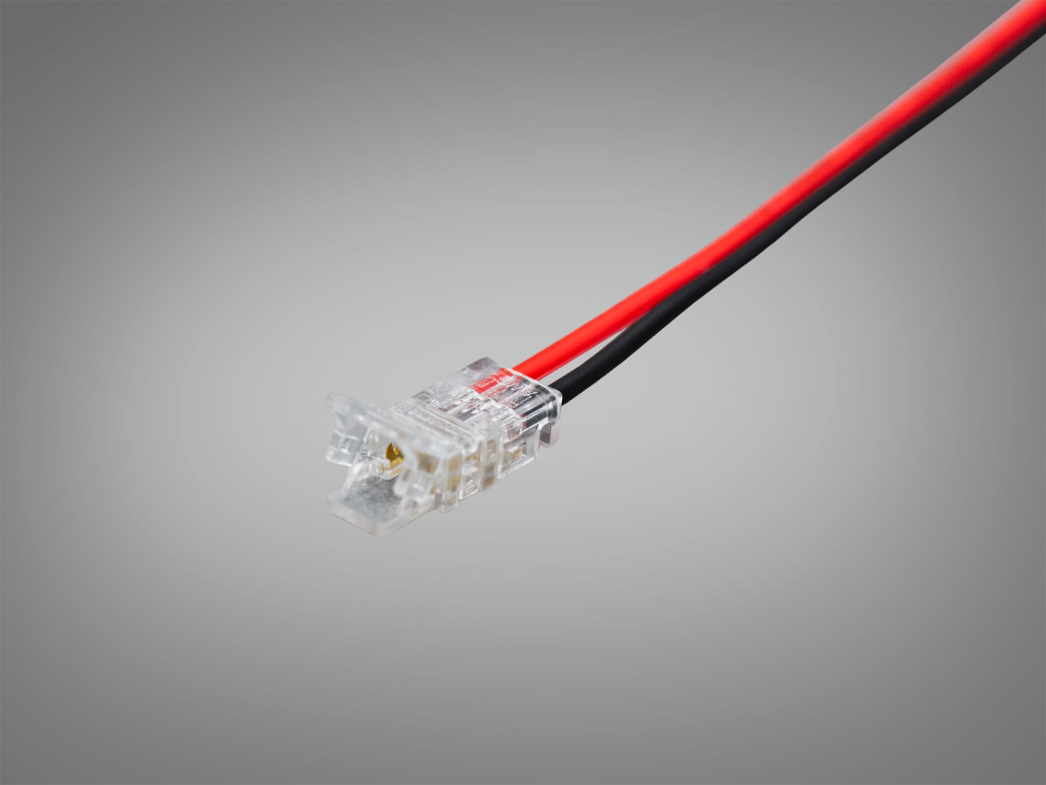 Прозорий 2 pin конектор для LED стрічки 5 мм SMD і COB. Монтаж без пайки, пробивні контакти, попередньо підключені червоний і чорний дроти, акуратний безшовний стик.