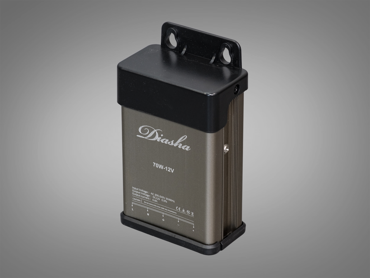 Блок живлення 12В, із захистом від дощу, 70Вт, 5,83А. Це ідеальне рішення для тих, хто шукає надійний, довговічний та захищений пристрій для живлення світлодіодних стрічок. 