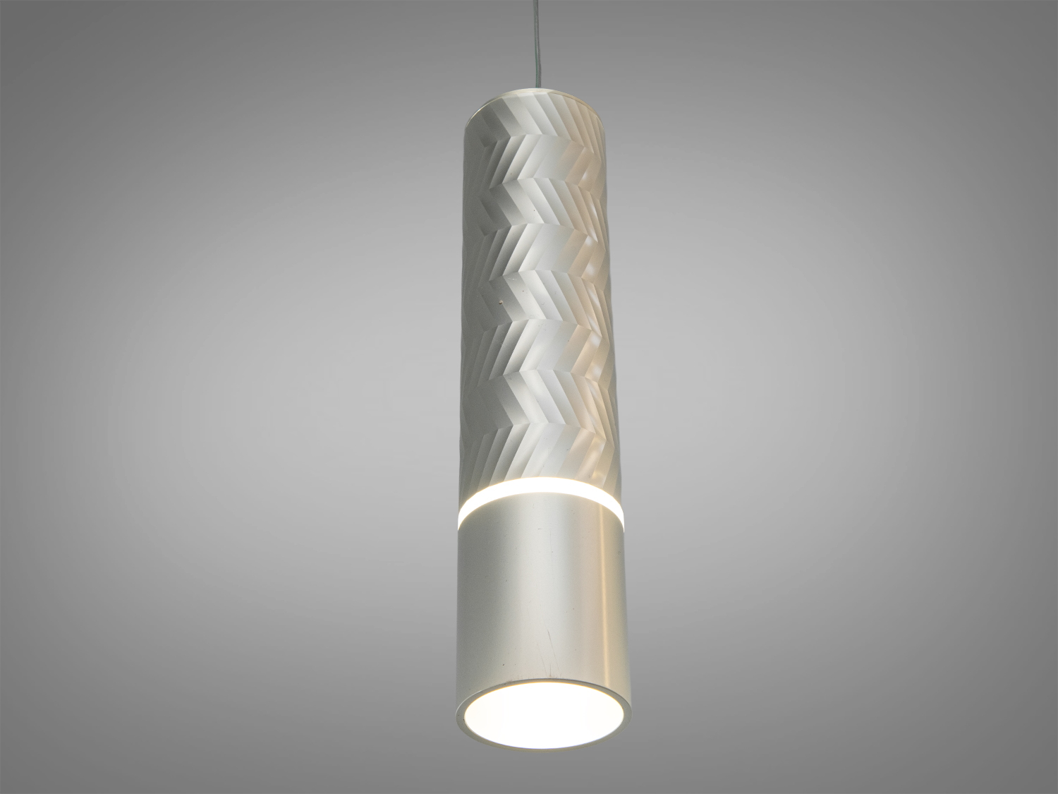 Підвісний світильник-туба в перлинному кольорі під лампу GU10. Спрямоване світло для зонування кухні, вітальні, кафе та барної зони.