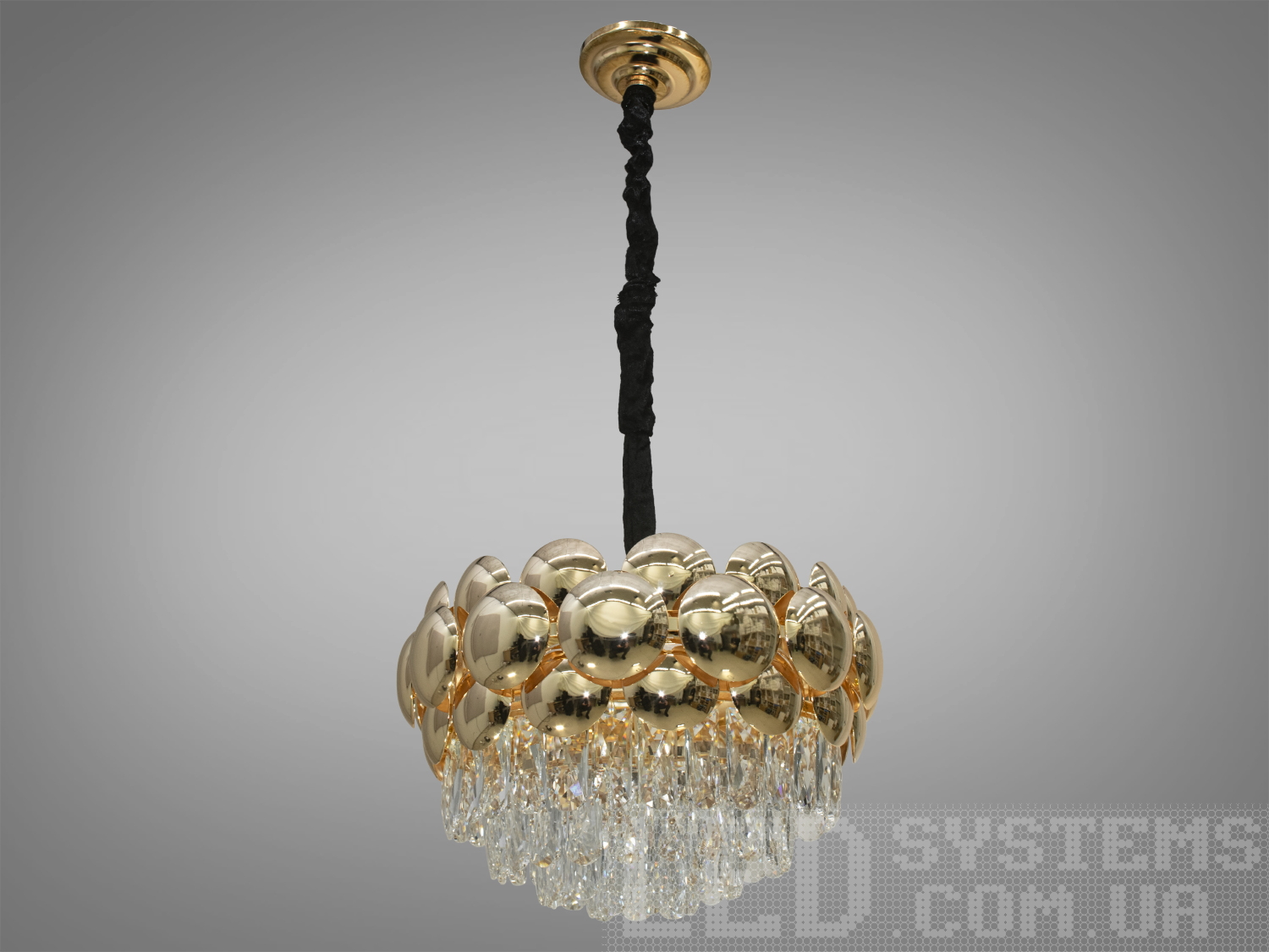 Сучасна кришталева люстра в кімнату з металевим корпусом добре виглядатиме в інтер'єрі залу, вітальні, спальні, їдальні... Висота люстри регулюється, завдяки чому підходить для невеликих кімнат та низьких стель. У класичний інтер'єр вона вносить нотки сучасності та легкої грайливості, а квартирі студії в стилі лофт дарує крапельку строгості та впорядкованості. Стельове кріплення на планку універсальне та підходить для навісних, натяжних та звичайних стель. Люстра-підвіс під звичайні лампочки розжарювання, економки або світлодіодні лампи з цоколем Е14.
Увага. Вага люстри понад 10кг.