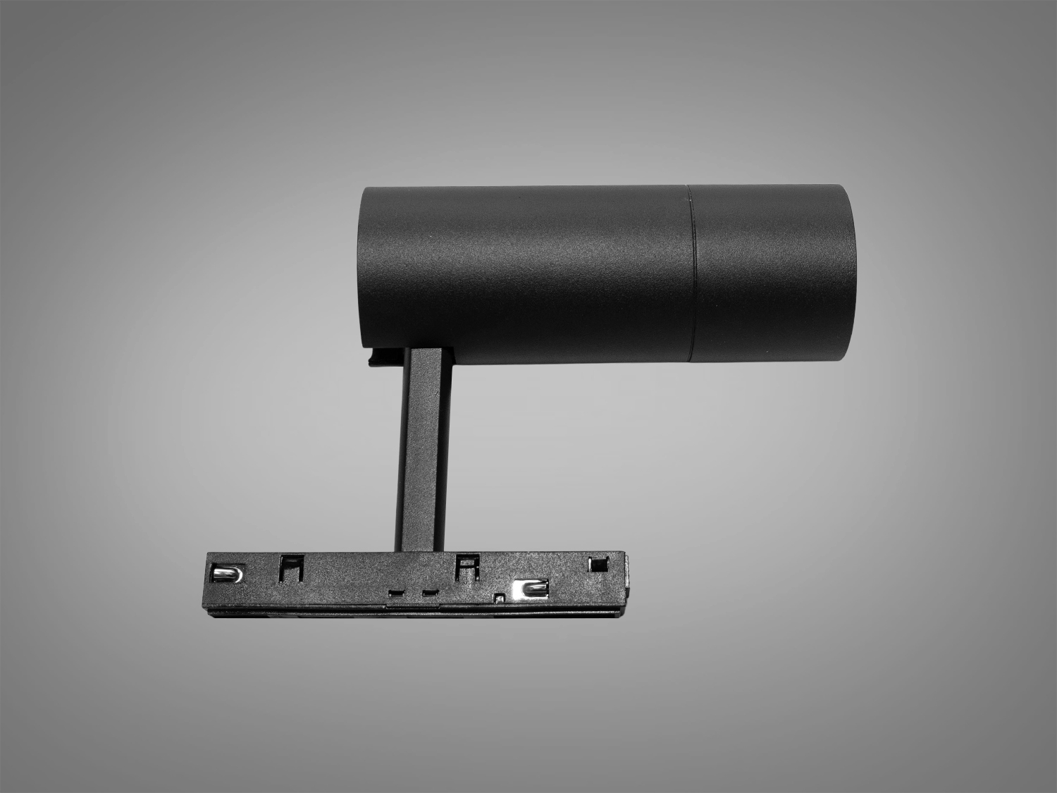 Поворотний магнітний трековий світильник, 18 Вт. Трекові світильники LED — це вибір для тих, хто цінує якість, надійність за доступною ціною. Якщо ви шукаєте трекові світильники купити, цей варіант стане ідеальним вибором у нас на сайті diasha.com.ua, завдяки своїй універсальності, стильному дизайну та конкурентній ціні.