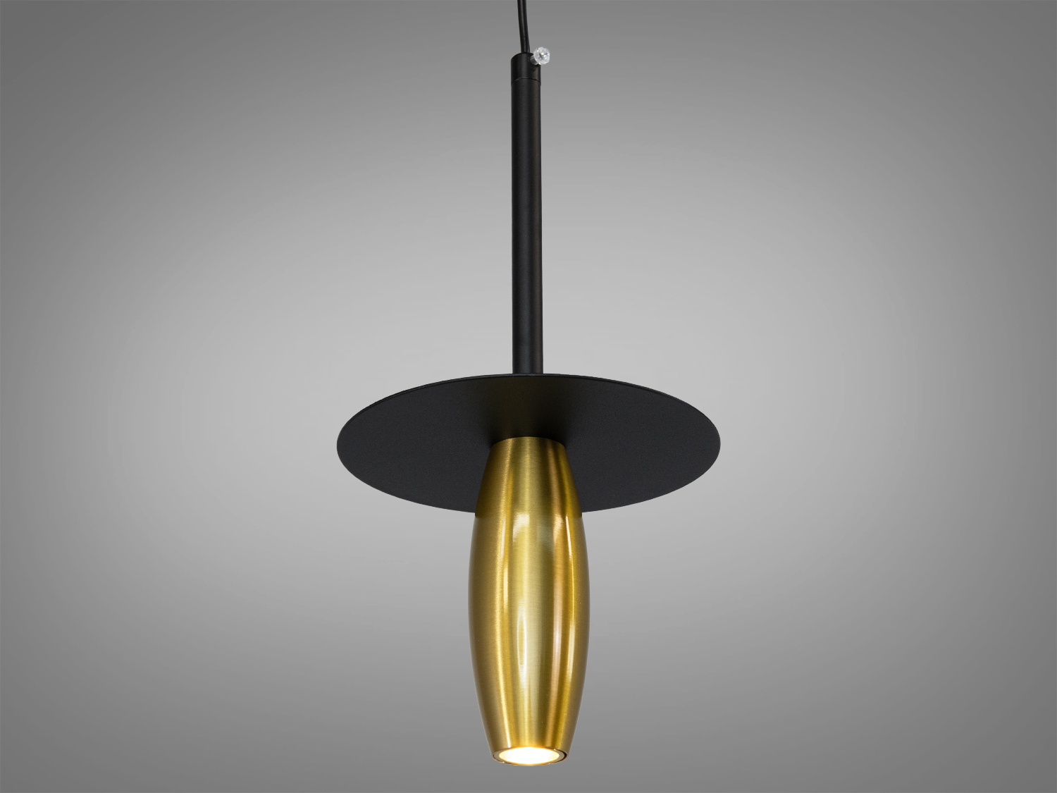 Підвісний світильник‑туба LED 8 Вт у кольорі чорний+бронза. Спрямоване акцентне освітлення, регулювання висоти, металевий корпус для сучасних інтер’єрів.