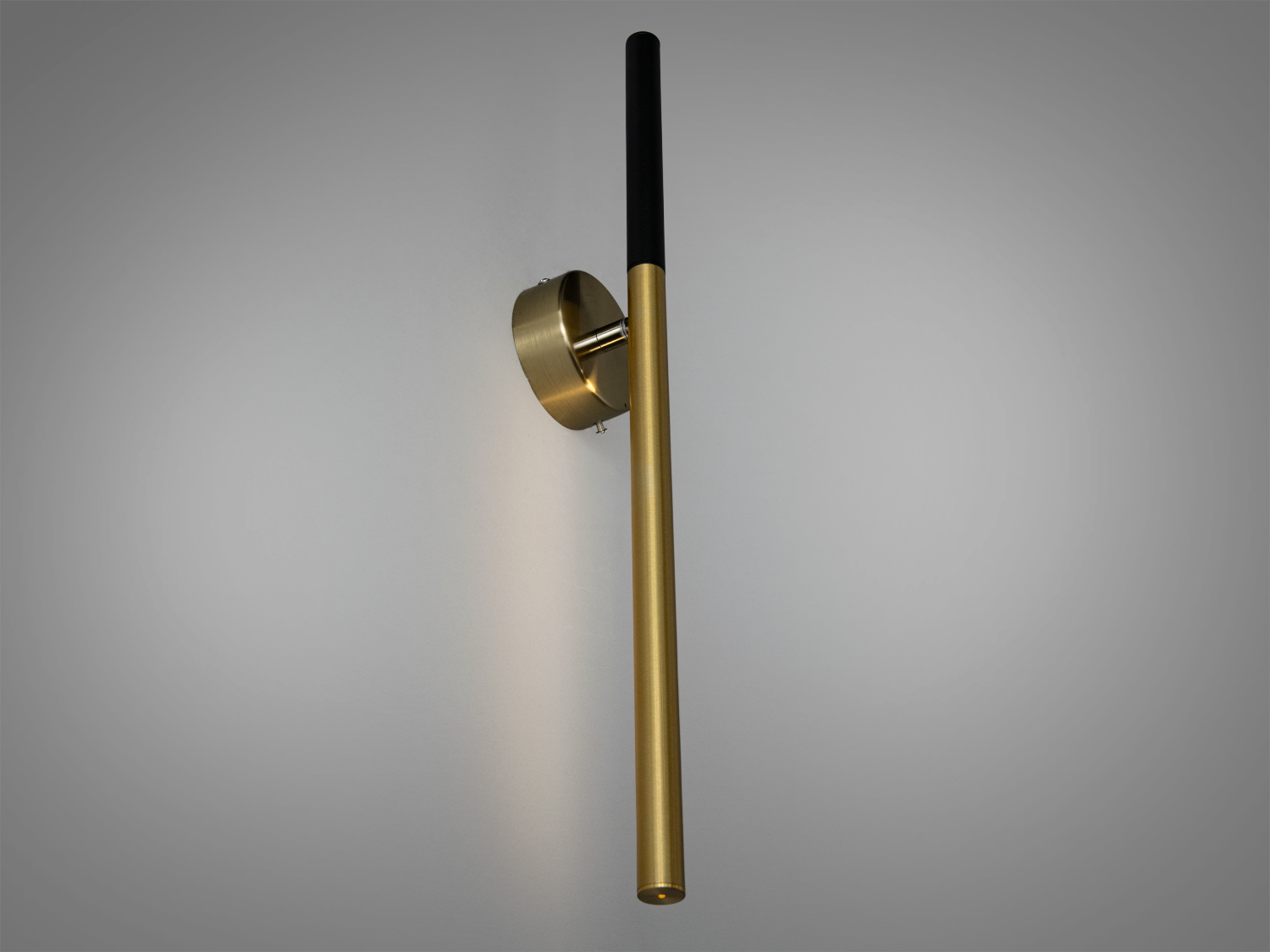 Настінне LED бра Diasha чорний+бронза 6 Вт з циліндричною формою для акцентного підсвічування мінімалістичних інтер′єрів.