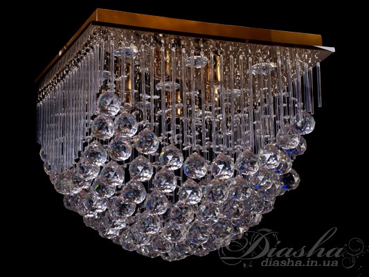 Ця чудова і бездоганна у своєму виконанні люстра здатна викликати захоплення навіть у найдосвідченішого покупця. Подібні люстри &laquo;Торт&raquo; можуть ідеально підходити як до класичних, так і до сучасних інтер'єрів.
 Сяючий блиск благородного кришталю стане кращою прикрасою розкішної спальні або вітальні, фешенебельного готелю або елітного ресторану. Такий дизайн завжди буде актуальним і сучасним. 
Але не тільки це є перевагою даної люстри. Є ще один важливий нюанс - це використання в ній сучасних понадекономних &nbsp;світлодіодних ламп.
 Також, виконання металевих частин люстри можливо в золотом і хромованому варіантах. 
Ця прекрасна люстра з чарівними кришталевими підвісками стане центральною прикрасою в будь приміщенні.