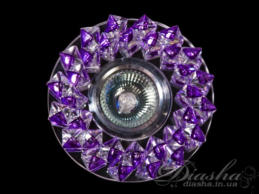 &nbsp;&nbsp;&nbsp;Новая серия точечных светильников ТМ Диаша позволит сделать Вашу квартиру стильной и современной. Данные светильники идеально подходят для светодиодных ламп, которые обеспечивают наилучшие параметры освещенности и энергосбережения, давая дизайнеру интерьера возможность для креатива. &nbsp;&nbsp;&nbsp;
&nbsp; &nbsp;Точечная врезка - это специальный встраиваемый светильник, который используется для направленной или общей подсветки определенных участков Вашей квартиры. Их применяют на кухне, в ванной комнате, для освещения лестниц и в жилых комнатах. &nbsp;&nbsp;&nbsp;При равномерном распределении различных источников света (например: люстра в центре комнаты + точечные светильники по краю потолка) вы можете добиться эффекта отсутствия тени и зрительно увиличить пространство комнаты. Куда бы Вы ни посмотрели, точечные светильники будут освещать пространство перед Вами и все окружающие Вас предметы.
&nbsp;&nbsp;&nbsp;Лампа и трансформатор в комплект не входят
&nbsp;