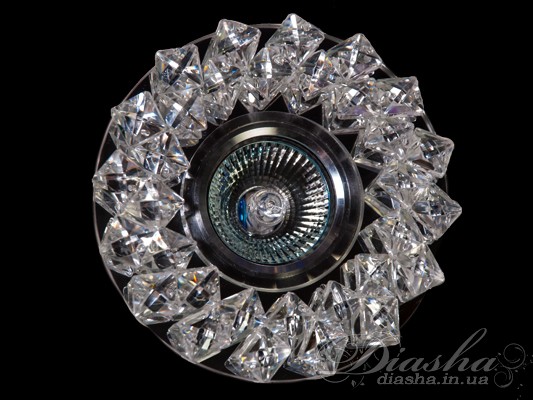 &nbsp;&nbsp;&nbsp;Новая серия точечных светильников ТМ Диаша позволит сделать Вашу квартиру стильной и современной. Данные светильники идеально подходят для светодиодных ламп, которые обеспечивают наилучшие параметры освещенности и энергосбережения, давая дизайнеру интерьера возможность для креатива. &nbsp;&nbsp;&nbsp;
&nbsp; &nbsp;Точечная врезка - это специальный встраиваемый светильник, который используется для направленной или общей подсветки определенных участков Вашей квартиры. Их применяют на кухне, в ванной комнате, для освещения лестниц и в жилых комнатах. &nbsp;&nbsp;&nbsp;При равномерном распределении различных источников света (например: люстра в центре комнаты + точечные светильники по краю потолка) вы можете добиться эффекта отсутствия тени и зрительно увиличить пространство комнаты. Куда бы Вы ни посмотрели, точечные светильники будут освещать пространство перед Вами и все окружающие Вас предметы.
&nbsp;&nbsp;&nbsp;Лампа и трансформатор в комплект не входят
&nbsp;