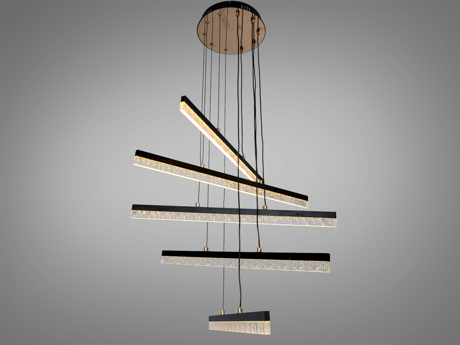 Підвісна LED люстра з 5 лінійними панелями чорного кольору, 70 Вт, з пультом дистанційного керування для кімнат до 12 м².