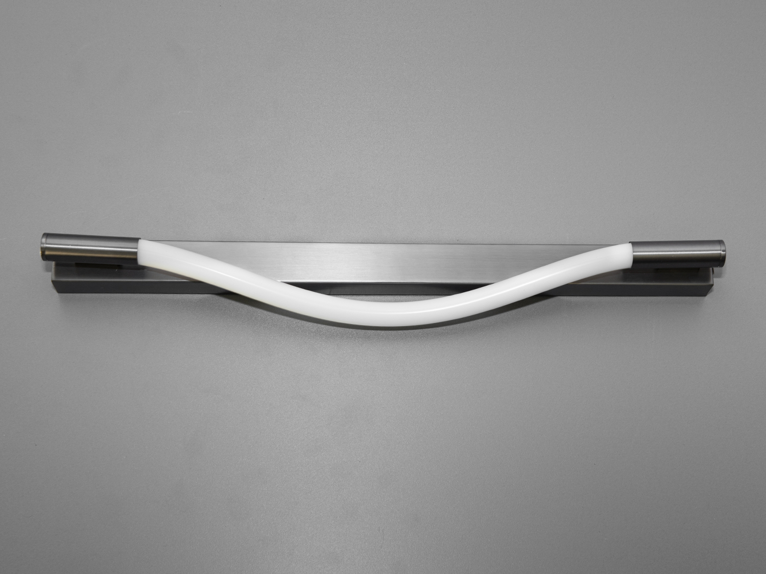 Стильний настінний LED-світильник шланг серії 