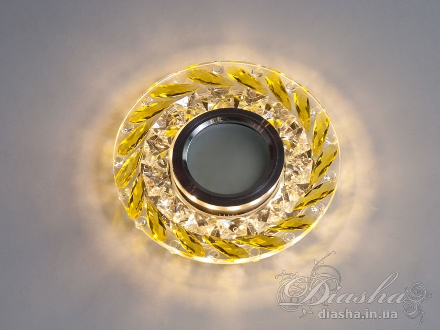 Захоплюючий кришталевий точковий світильник із LED підсвічуванням. Ідеальний для створення затишної атмосфери у вітальні чи спальні.
